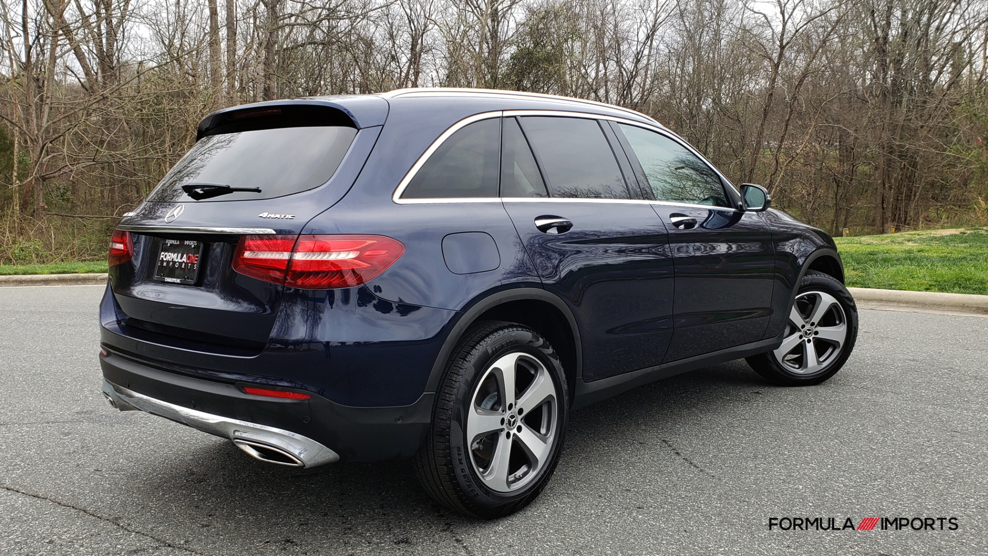Used 2019 Mercedes-Benz GLC 300 PREMIUM / PRK ASST / NAV / PANO-ROOF / REARVIEW / HTD STS for sale Sold at Formula Imports in Charlotte NC 28227 6