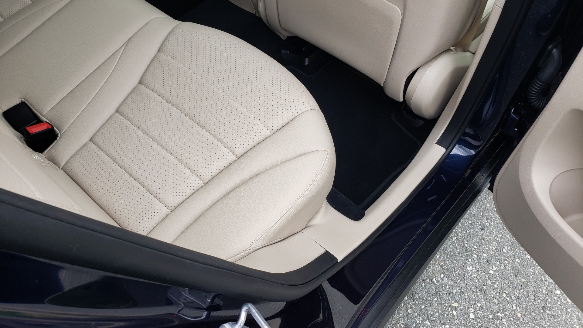 Used 2019 Mercedes-Benz GLC 300 PREMIUM / PRK ASST / NAV / PANO-ROOF / REARVIEW / HTD STS for sale Sold at Formula Imports in Charlotte NC 28227 75