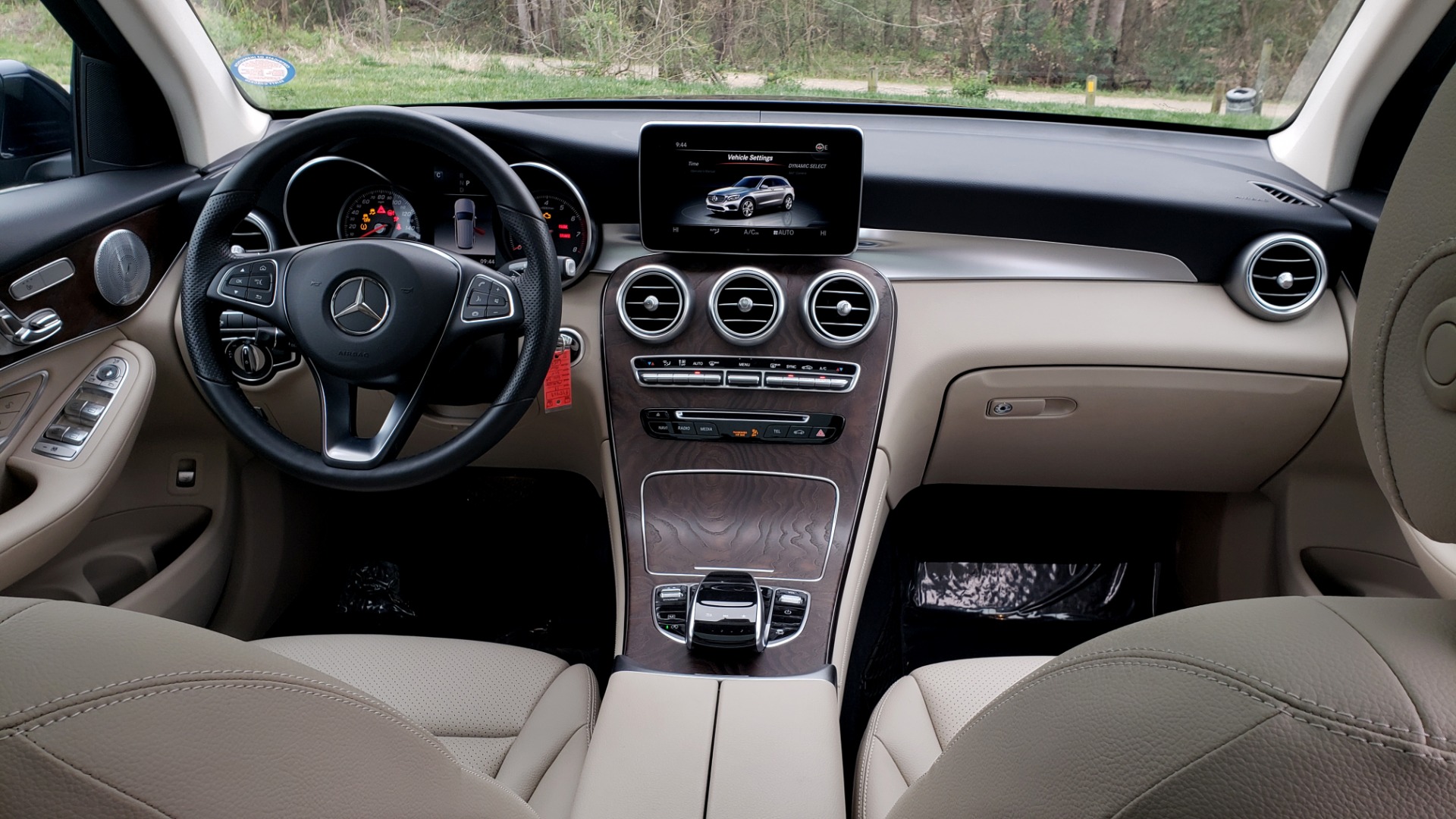 Used 2019 Mercedes-Benz GLC 300 PREMIUM / PRK ASST / NAV / PANO-ROOF / REARVIEW / HTD STS for sale Sold at Formula Imports in Charlotte NC 28227 80