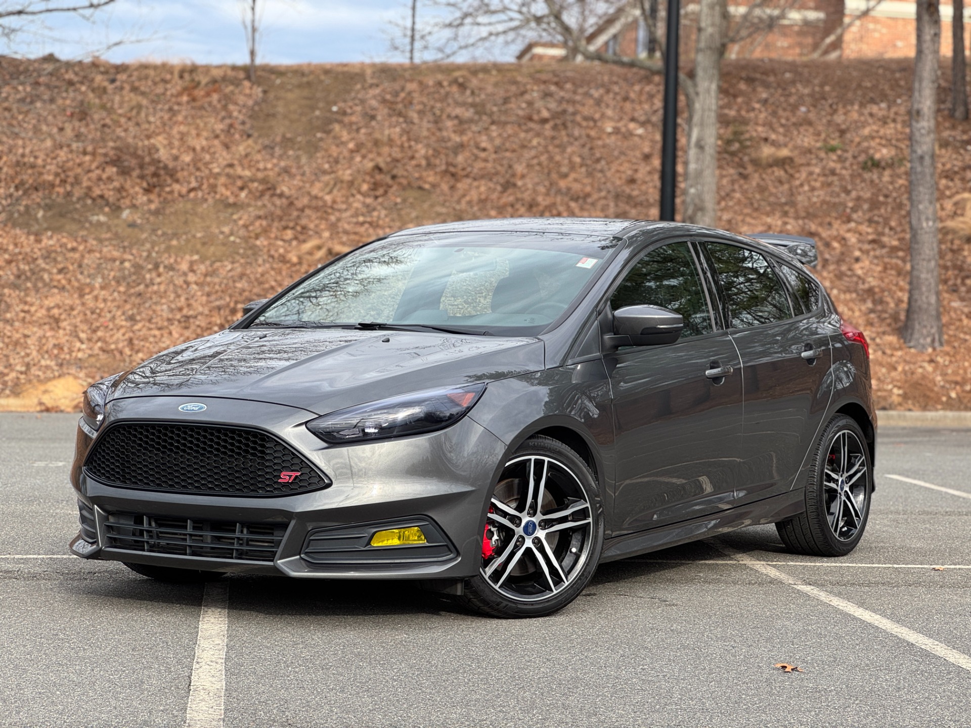 Used 2017 Ford Focus ST 400A PKG / MANUAL / EXHAUST for sale Sold at Formula Imports in Charlotte NC 28227 1