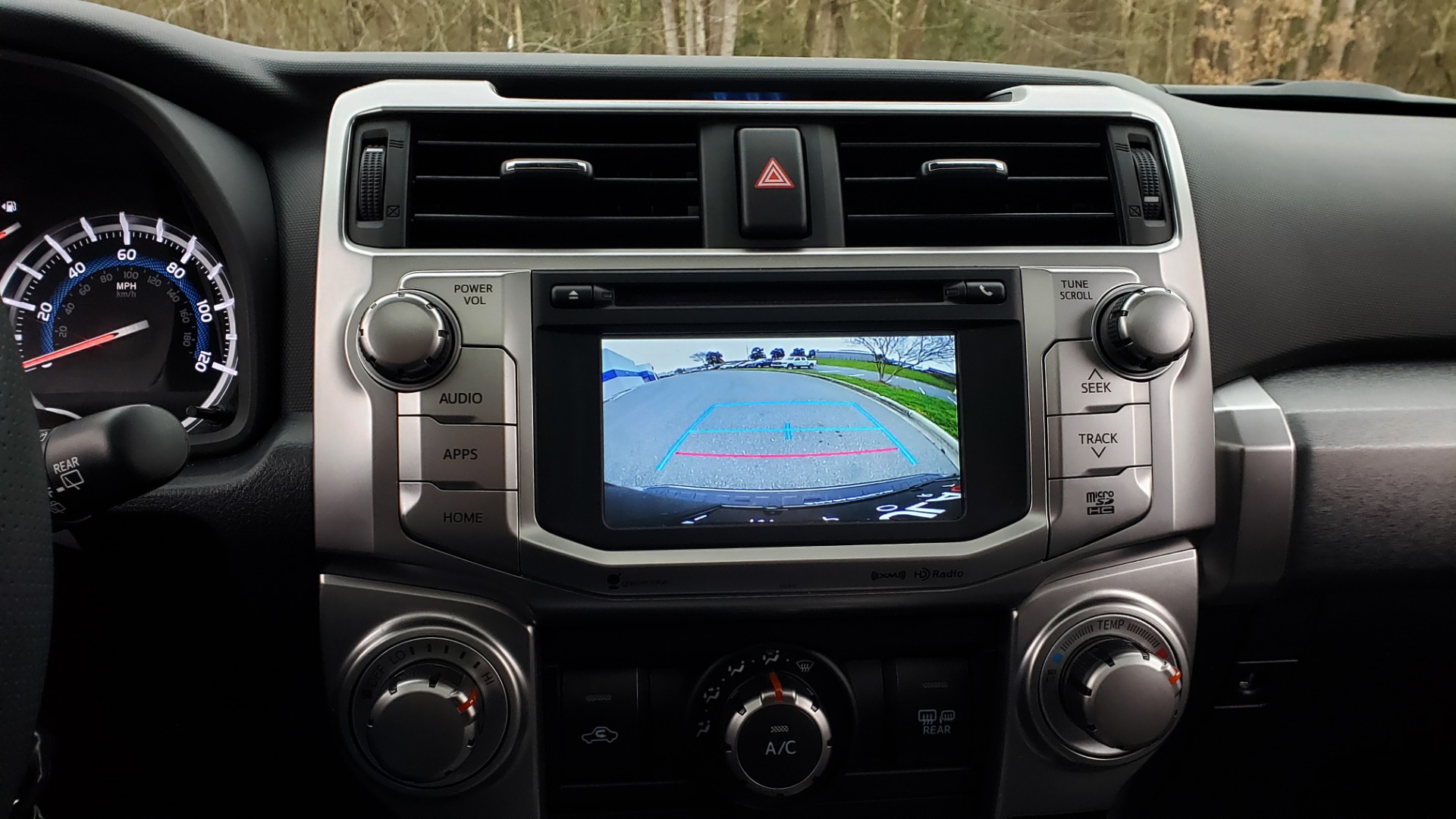 Used 2019 Toyota 4RUNNER SR5 PREMIUM 4WD / NAV / HTD STS / SUNROOF / REARVIEW for sale Sold at Formula Imports in Charlotte NC 28227 44