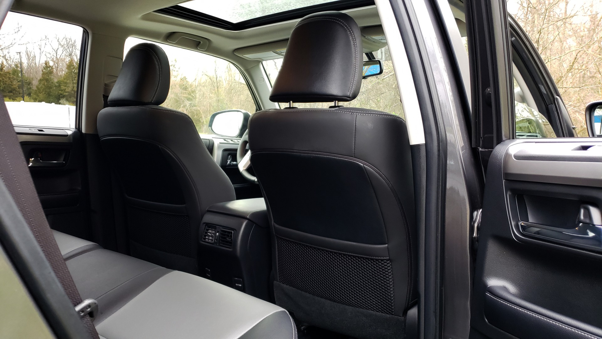 Used 2019 Toyota 4RUNNER SR5 PREMIUM 4WD / NAV / HTD STS / SUNROOF / REARVIEW for sale Sold at Formula Imports in Charlotte NC 28227 74