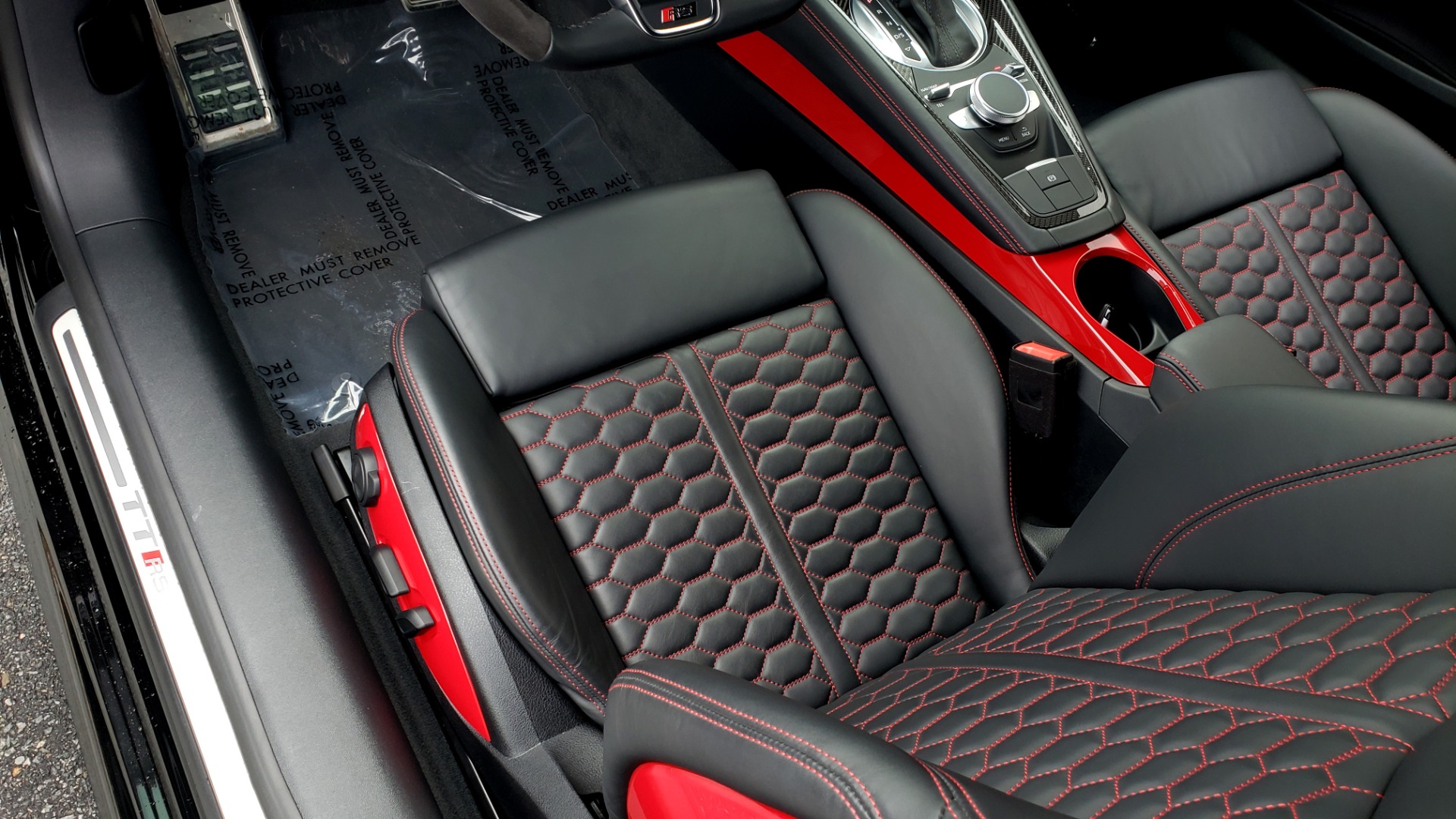 Used 2019 Audi TT RS 2.5L / QUATTRO / RS DESIGN / TECH / DYNAMIC / BLACK OPTIC / CARB for sale Sold at Formula Imports in Charlotte NC 28227 14