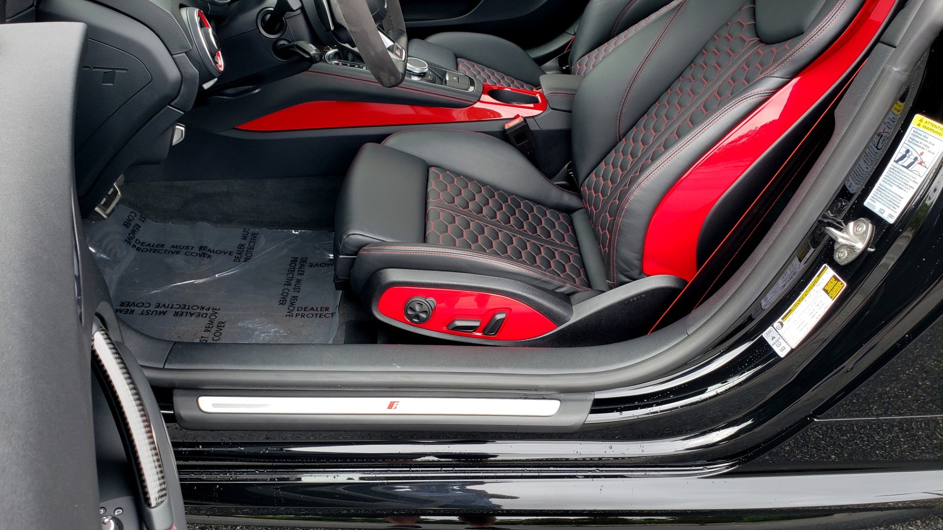 Used 2019 Audi TT RS 2.5L / QUATTRO / RS DESIGN / TECH / DYNAMIC / BLACK OPTIC / CARB for sale Sold at Formula Imports in Charlotte NC 28227 18