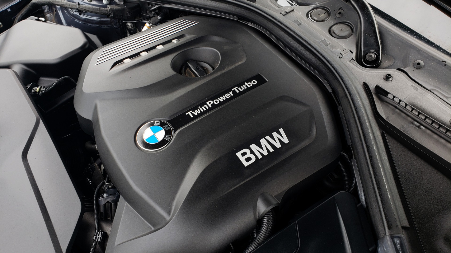 Used 2017 BMW 3 SERIES 330I XDRIVE GRANTURISMO / PREM / LUXURY / DRVR ASST / LIGHTING for sale Sold at Formula Imports in Charlotte NC 28227 12