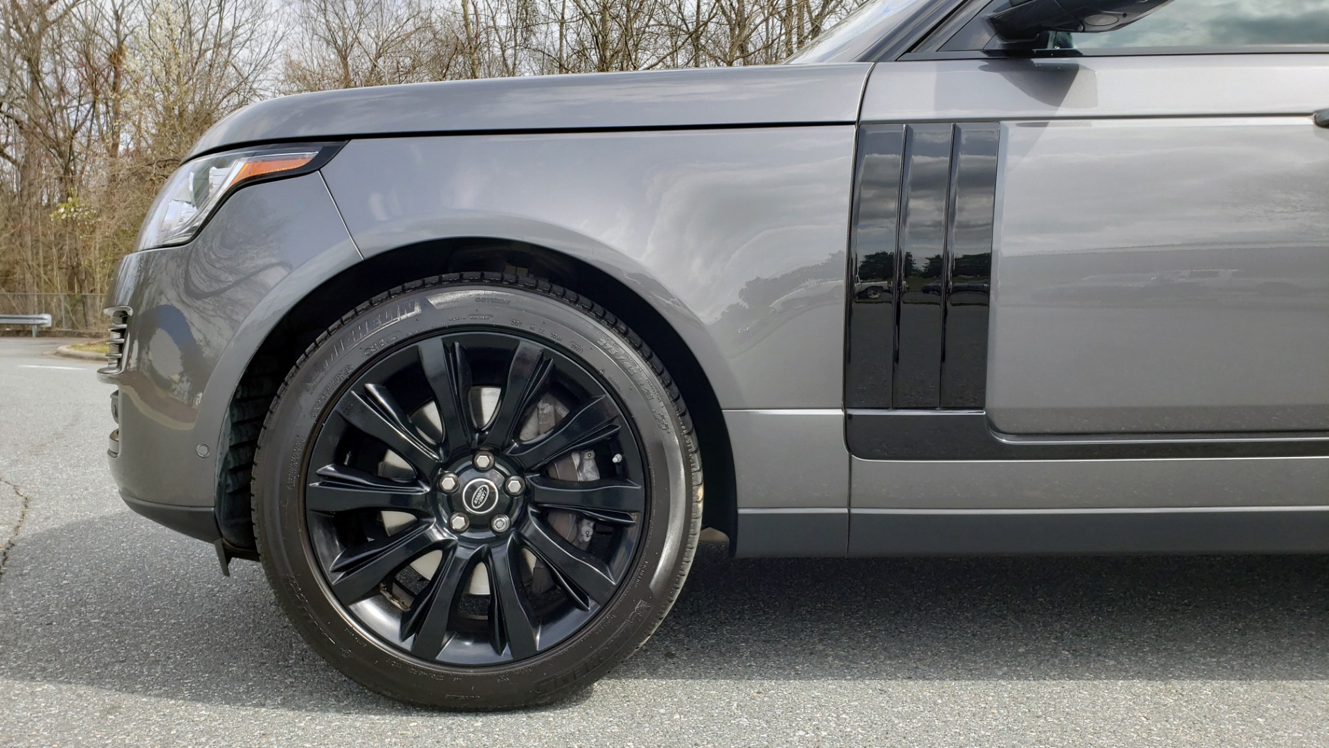 Used 2016 Land Rover RANGE ROVER SUPERCHARGED V8 / NAV / PANO-ROOF / REARVIEW for sale Sold at Formula Imports in Charlotte NC 28227 5