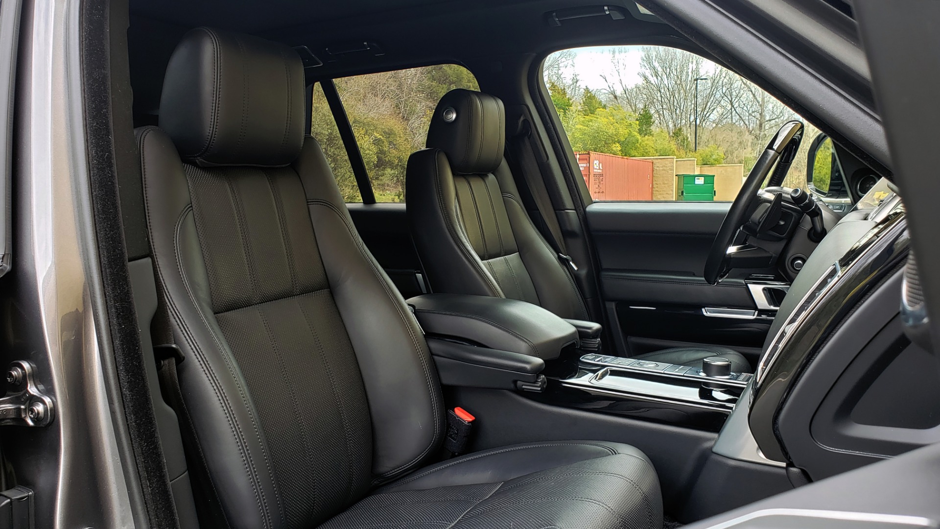 Used 2016 Land Rover RANGE ROVER SUPERCHARGED V8 / NAV / PANO-ROOF / REARVIEW for sale Sold at Formula Imports in Charlotte NC 28227 74