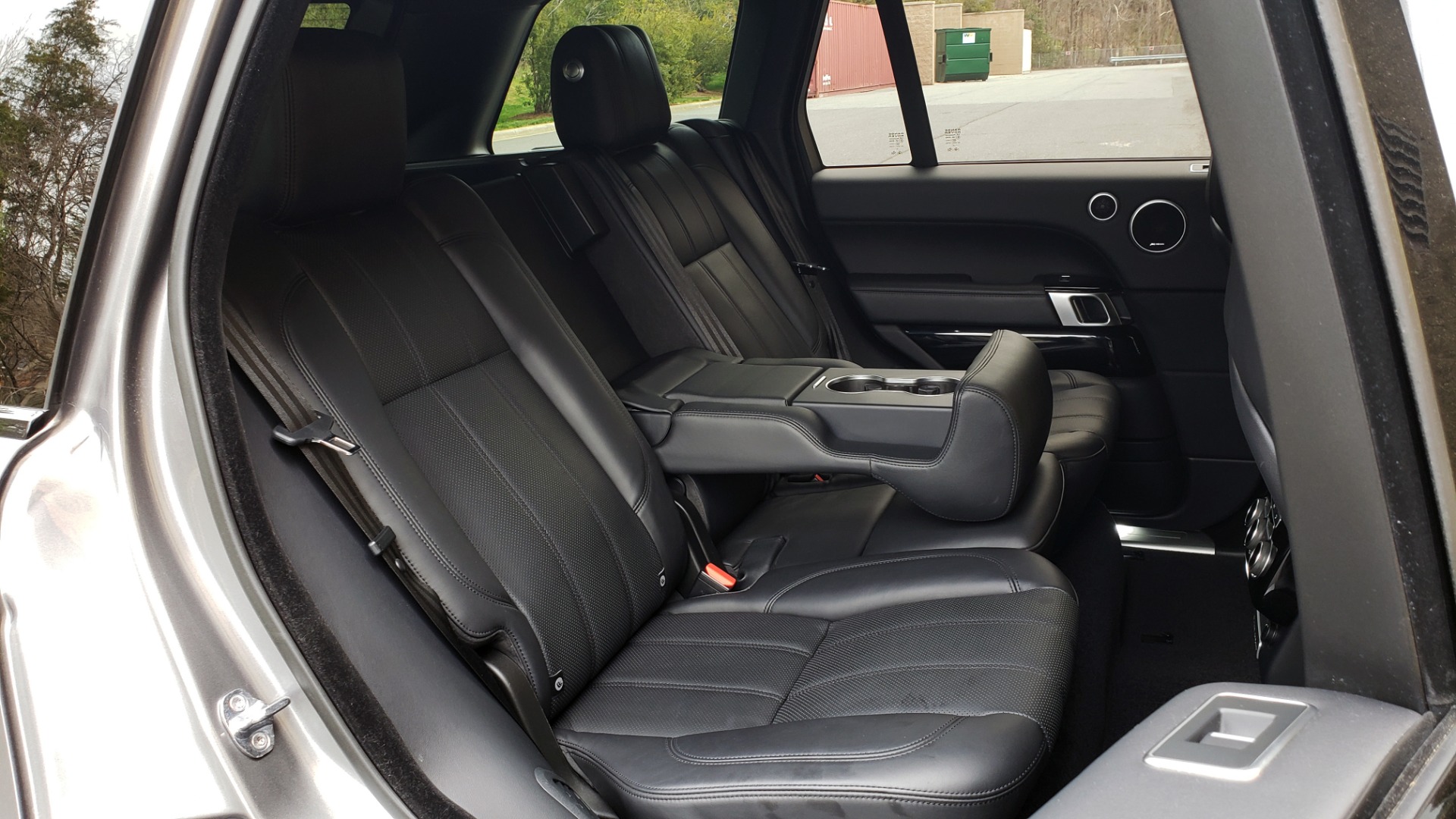 Used 2016 Land Rover RANGE ROVER SUPERCHARGED V8 / NAV / PANO-ROOF / REARVIEW for sale Sold at Formula Imports in Charlotte NC 28227 81