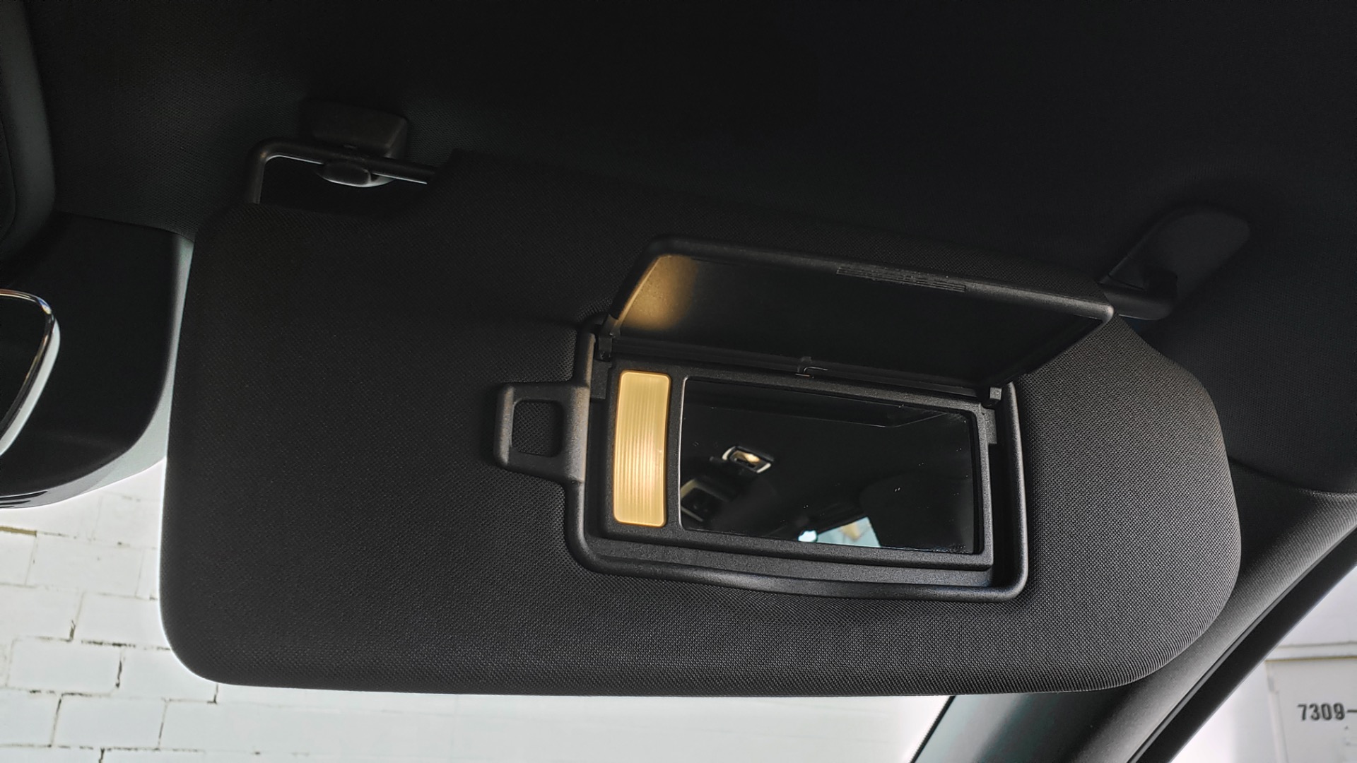 Used 2017 Volvo XC90 INSCRIPTION / AWD / NAV / SUNROOF / 3-ROW / CAMERA for sale Sold at Formula Imports in Charlotte NC 28227 56