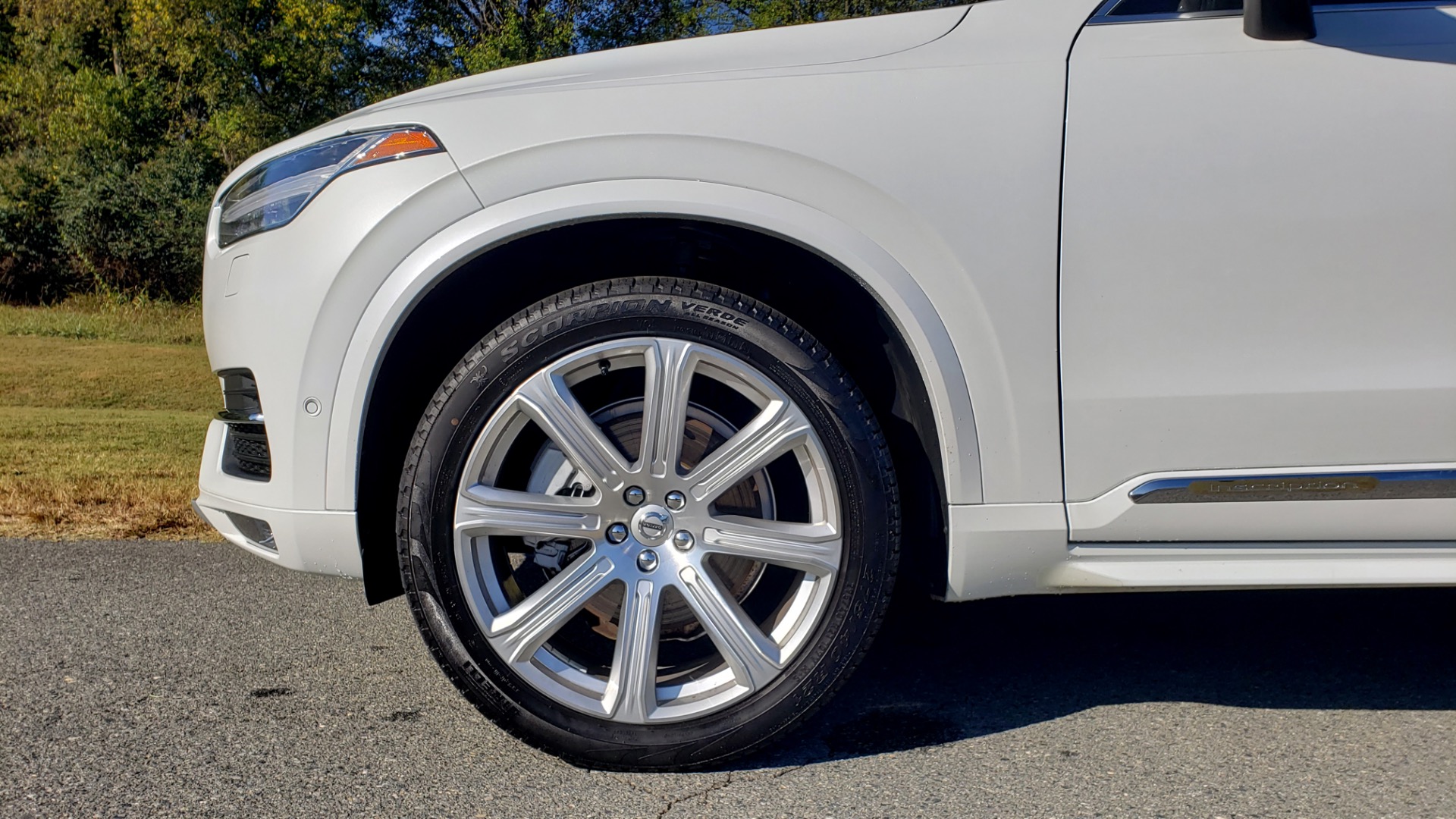 Used 2017 Volvo XC90 INSCRIPTION / AWD / NAV / SUNROOF / 3-ROW / CAMERA for sale Sold at Formula Imports in Charlotte NC 28227 7