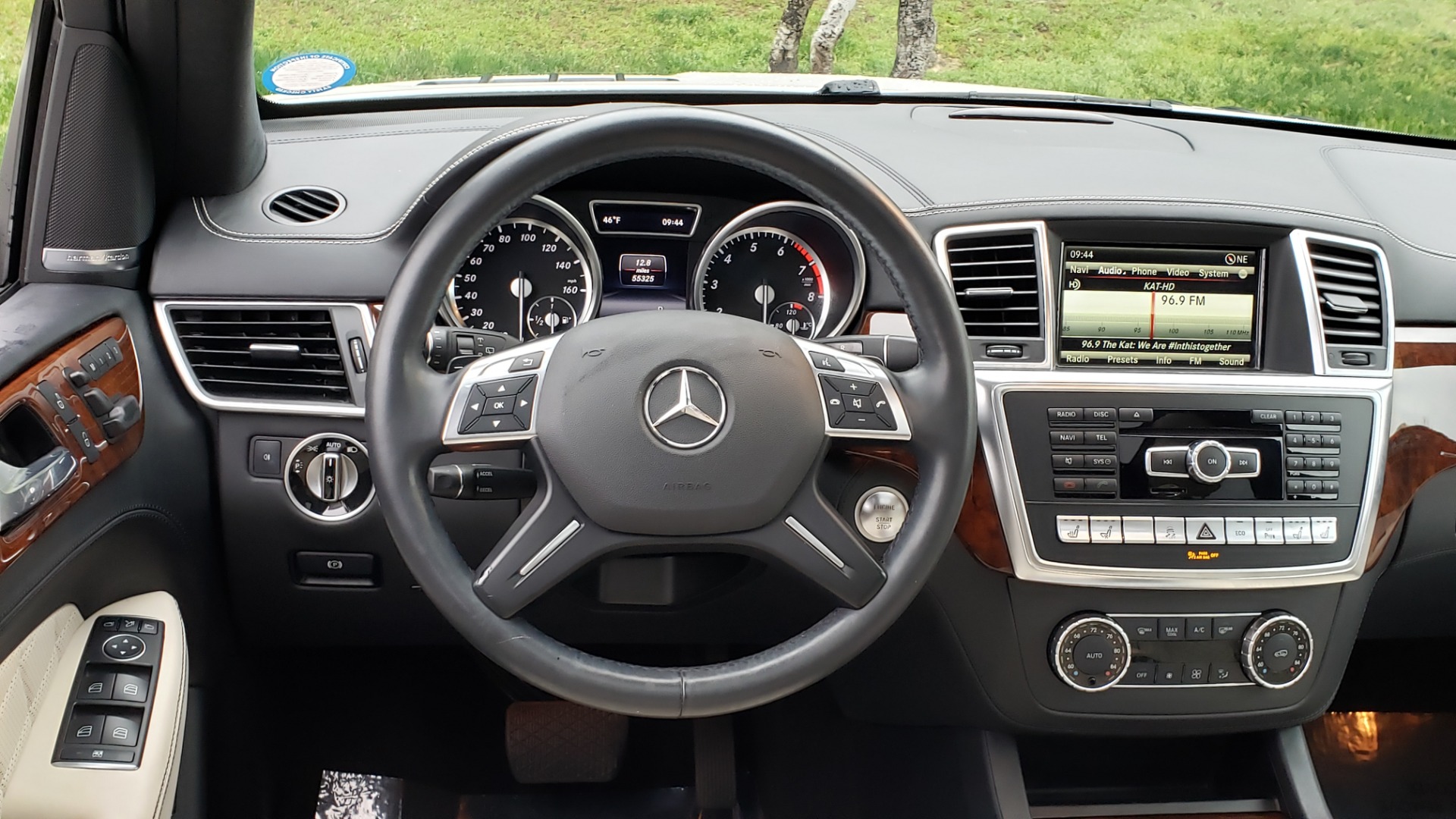 Used 2015 Mercedes-Benz GL-Class GL 450 4MATIC PREMIUM / NAV / PANO-ROOF / LANE TRACK / PARK ASST for sale Sold at Formula Imports in Charlotte NC 28227 42