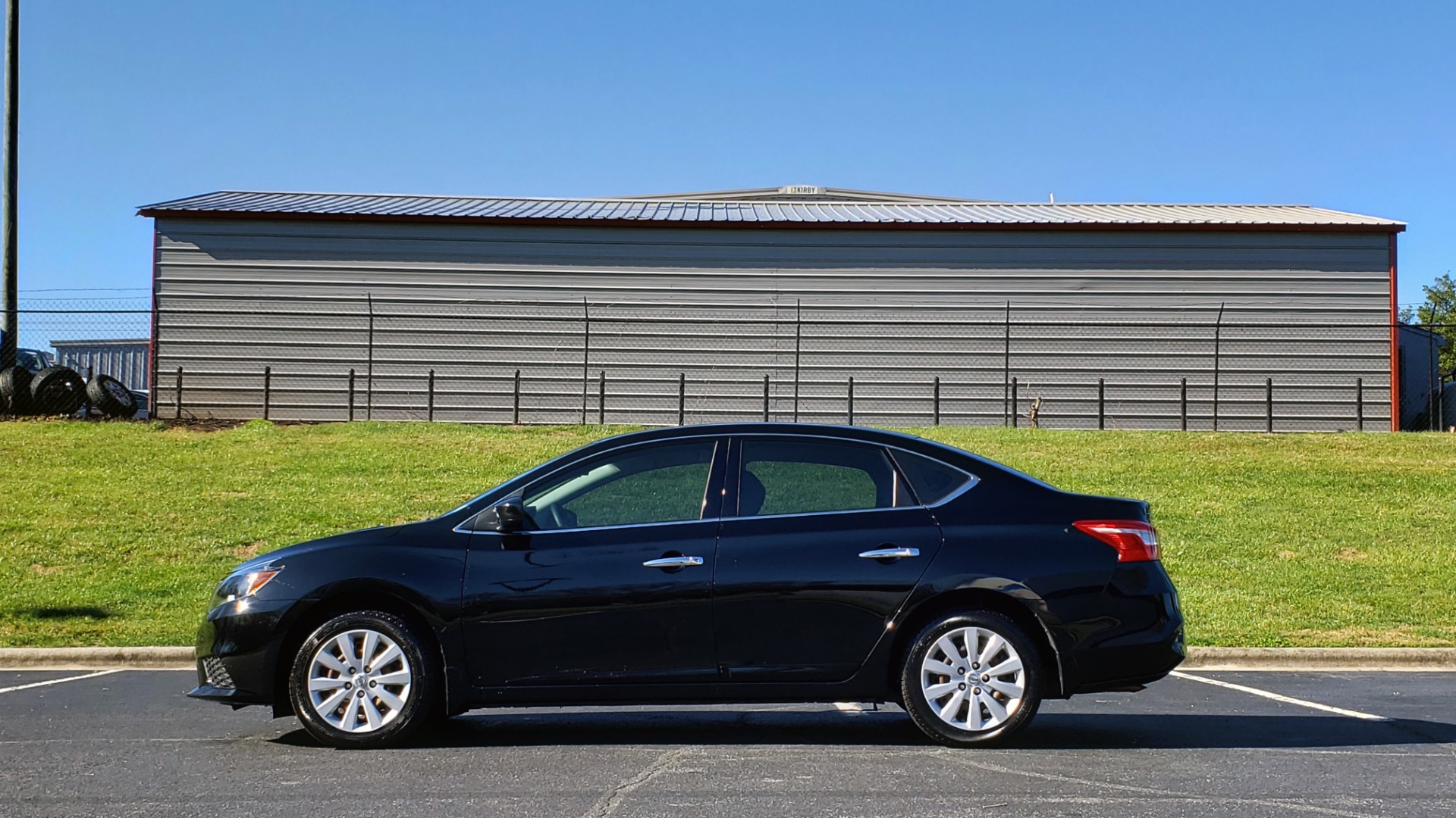 Used 2016 Nissan SENTRA S / FWD / CVT AUTO TRANS / 4-CYL / VERY CLEAN! for sale Sold at Formula Imports in Charlotte NC 28227 2