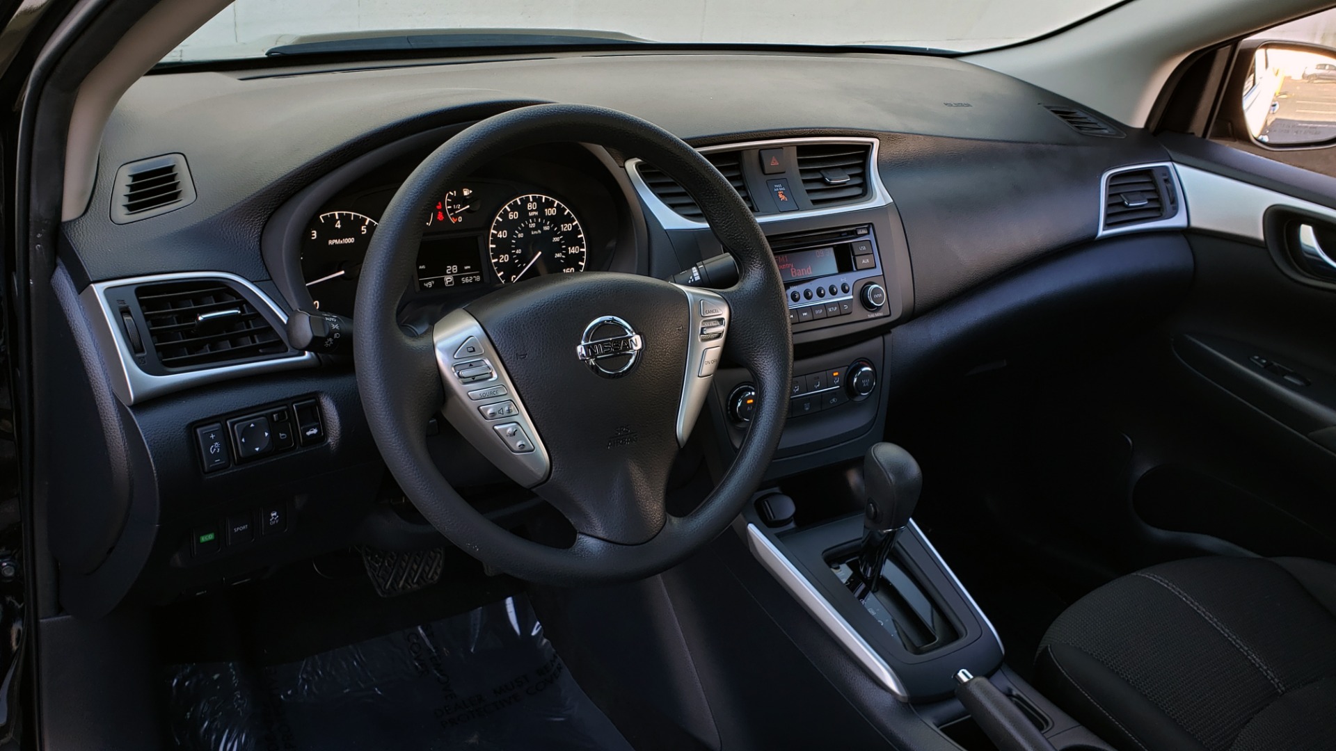 Used 2016 Nissan SENTRA S / FWD / CVT AUTO TRANS / 4-CYL / VERY CLEAN! for sale Sold at Formula Imports in Charlotte NC 28227 31