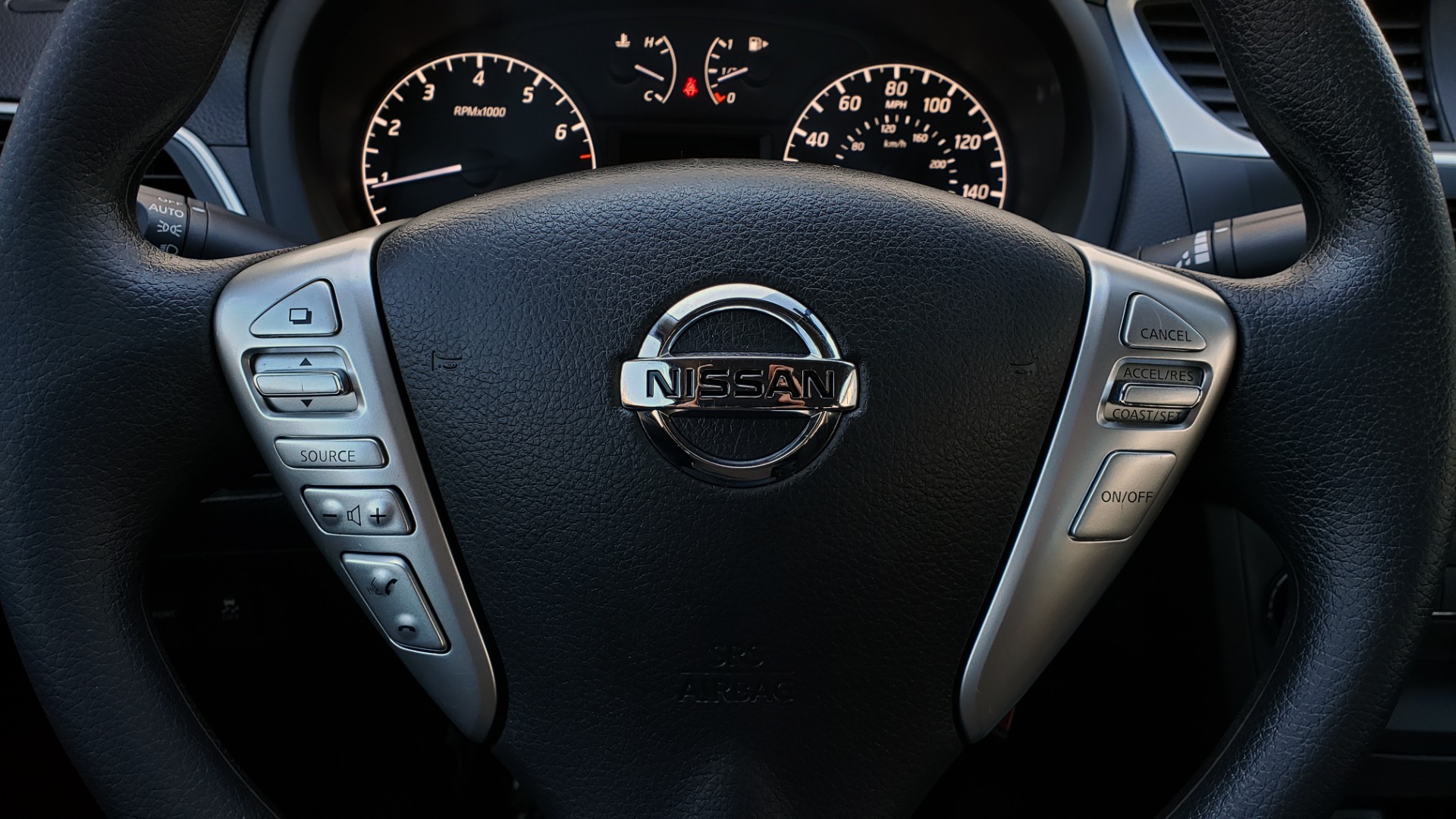 Used 2016 Nissan SENTRA S / FWD / CVT AUTO TRANS / 4-CYL / VERY CLEAN! for sale Sold at Formula Imports in Charlotte NC 28227 35