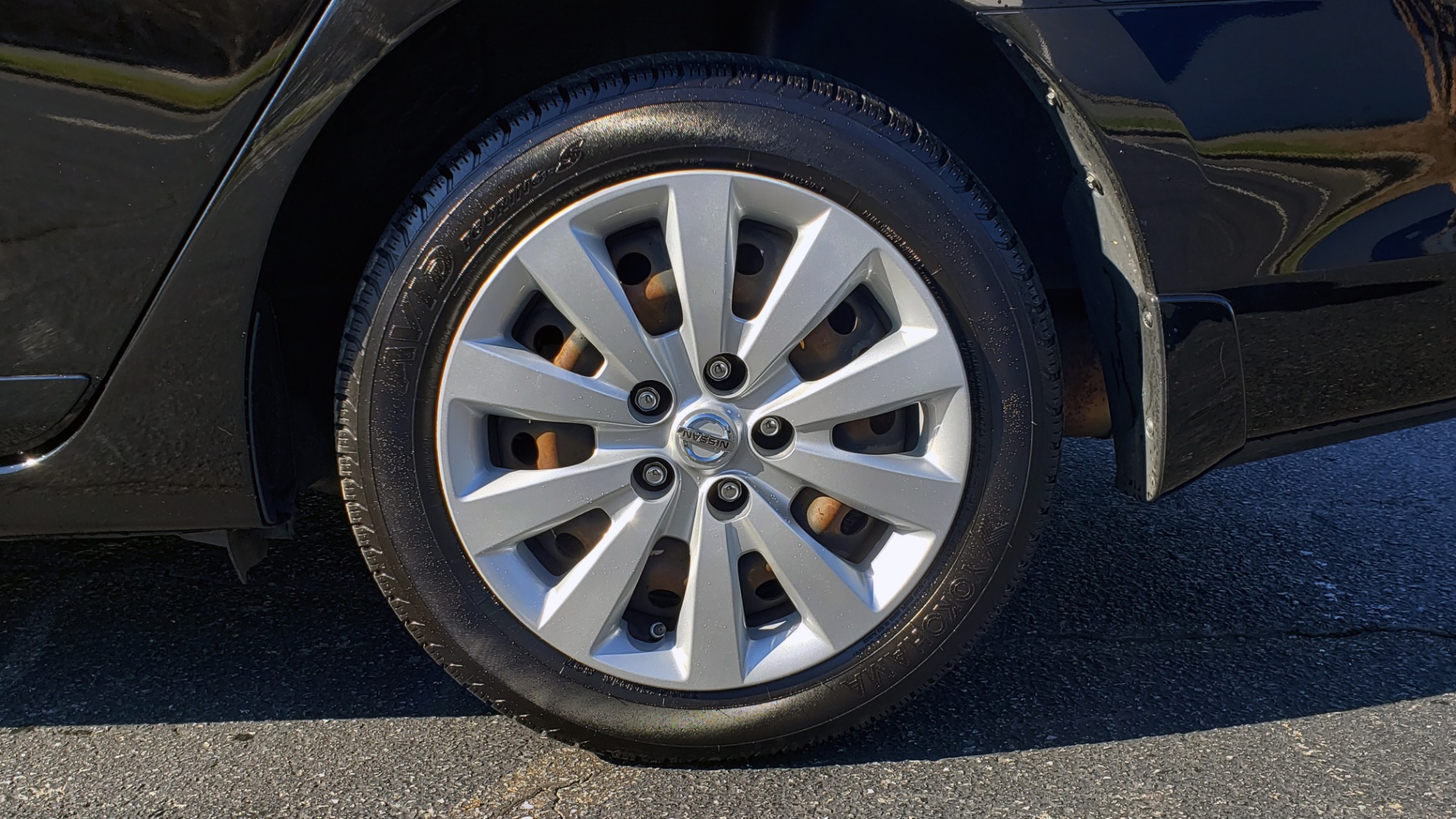 Used 2016 Nissan SENTRA S / FWD / CVT AUTO TRANS / 4-CYL / VERY CLEAN! for sale Sold at Formula Imports in Charlotte NC 28227 64