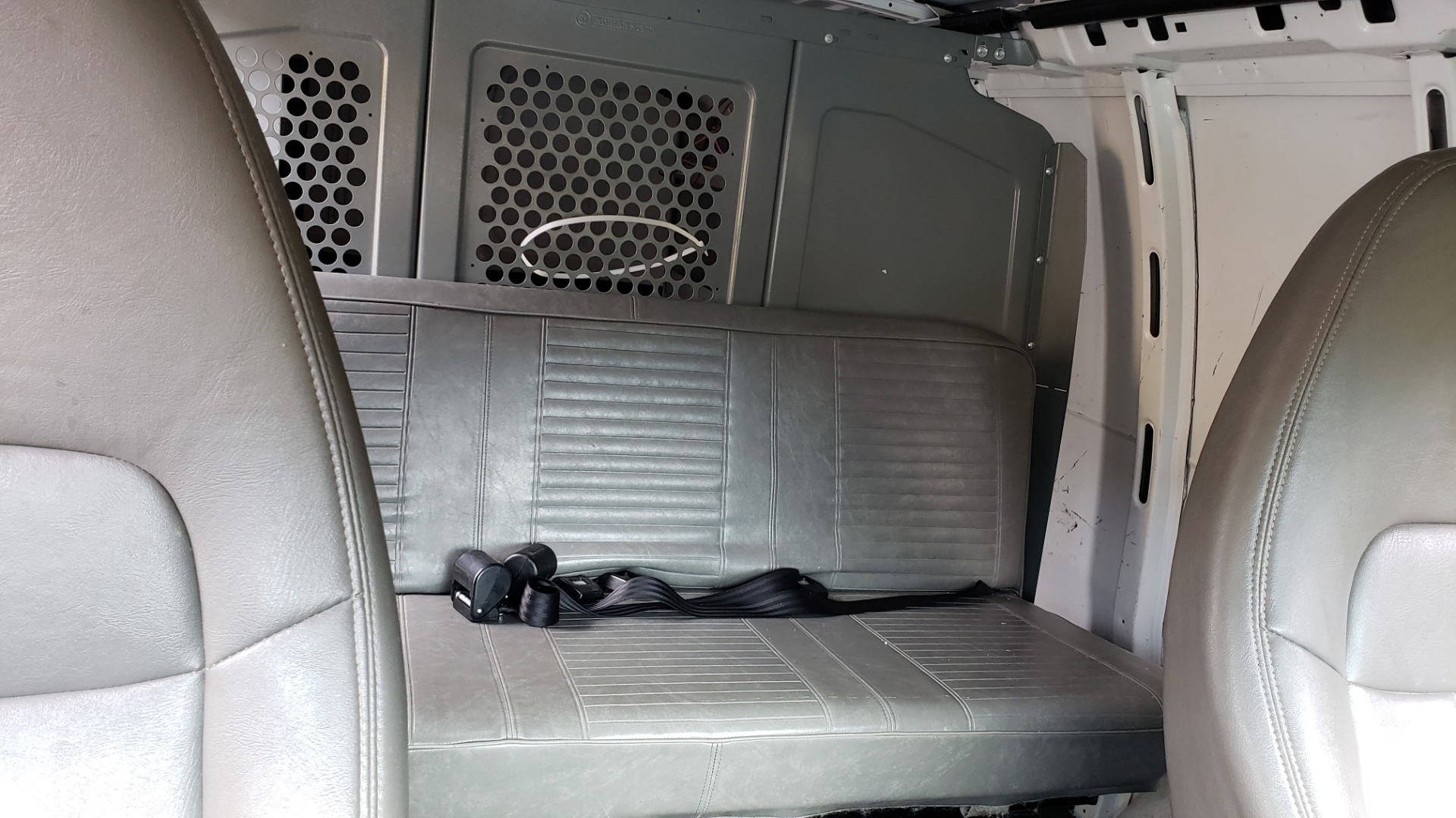 Used 2012 Chevrolet EXPRESS CARGO VAN V6 / AUTO RWD / ROOF RACK / STORAGE RACKS for sale Sold at Formula Imports in Charlotte NC 28227 26