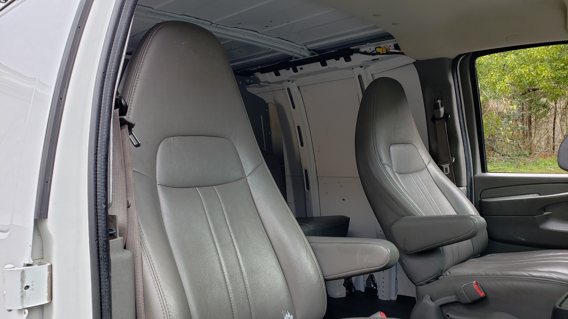 Used 2012 Chevrolet EXPRESS CARGO VAN V6 / AUTO RWD / ROOF RACK / STORAGE RACKS for sale Sold at Formula Imports in Charlotte NC 28227 27