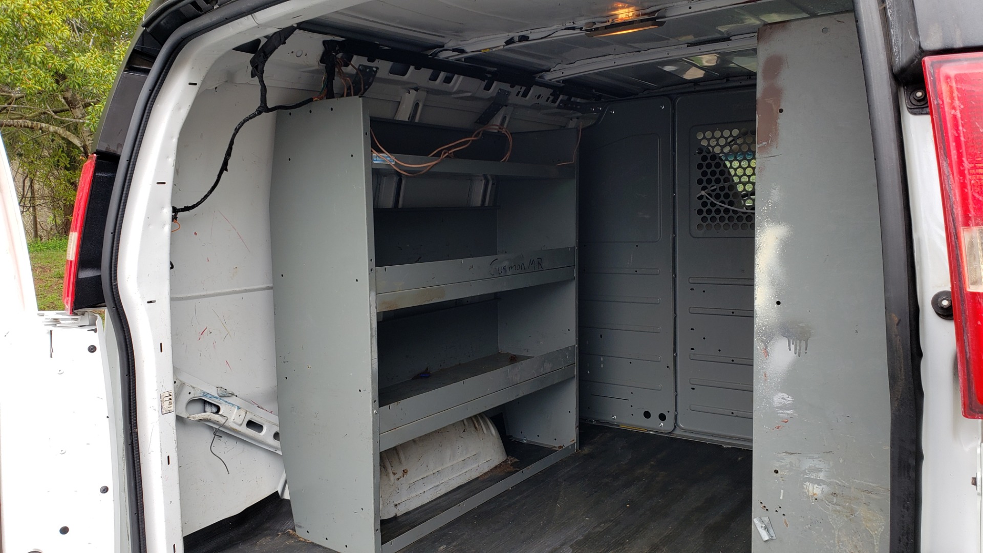 Used 2012 Chevrolet EXPRESS CARGO VAN V6 / AUTO RWD / ROOF RACK / STORAGE RACKS for sale Sold at Formula Imports in Charlotte NC 28227 39