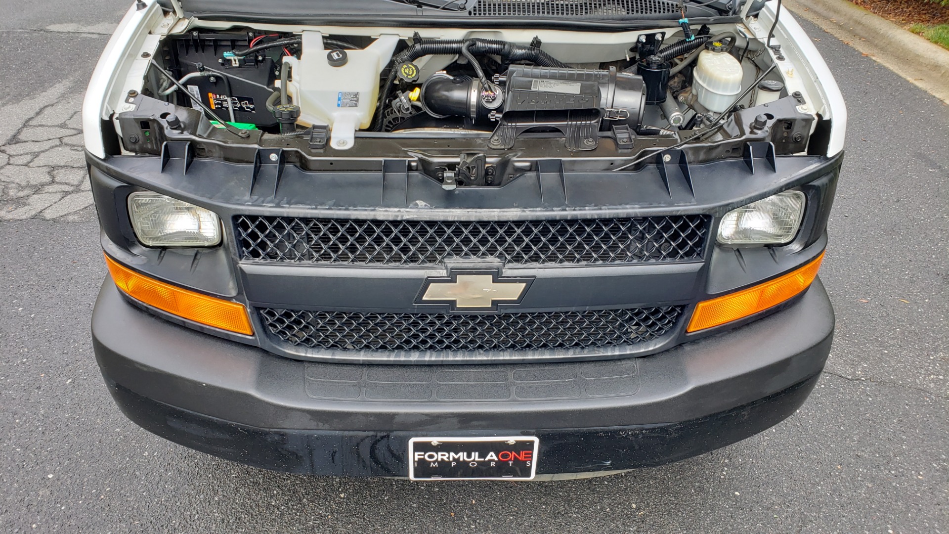 Used 2012 Chevrolet EXPRESS CARGO VAN V6 / AUTO RWD / ROOF RACK / STORAGE RACKS for sale Sold at Formula Imports in Charlotte NC 28227 44