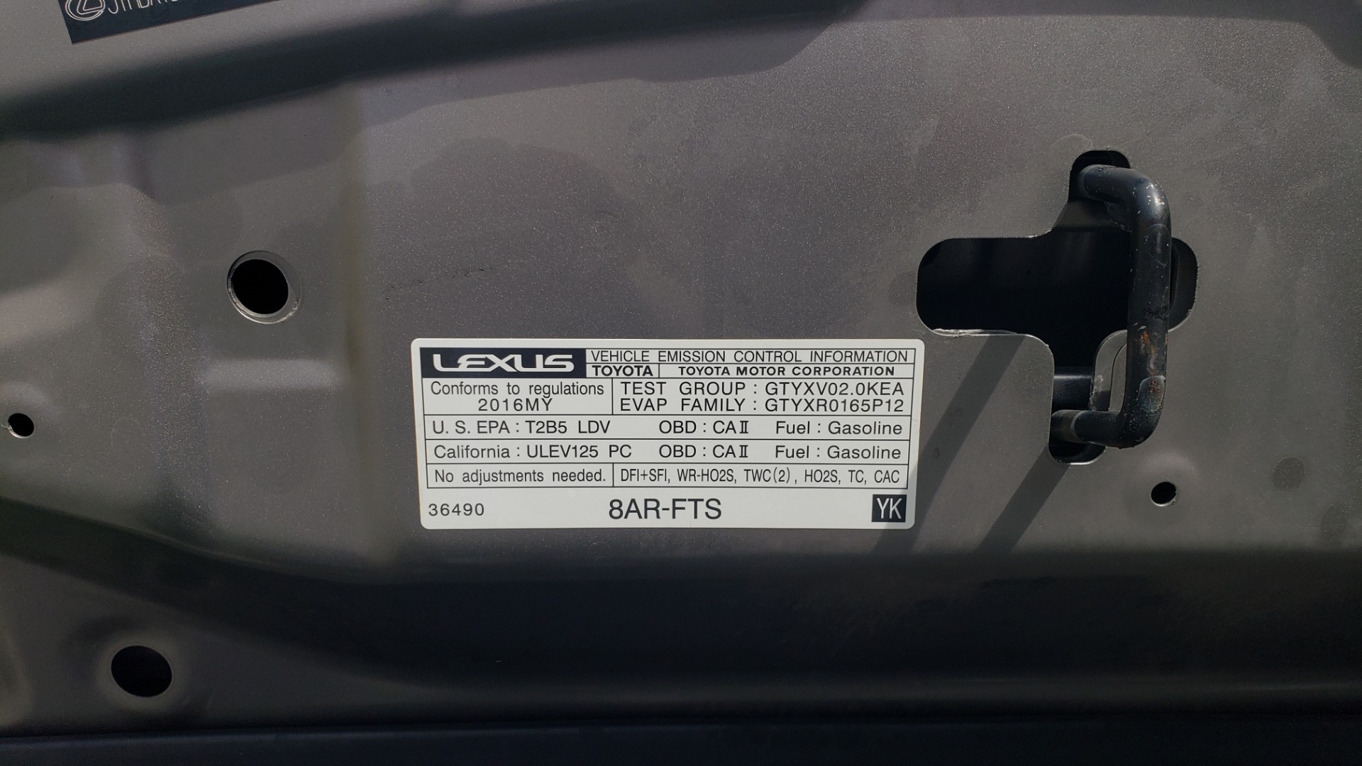 Used 2016 Lexus IS 200T F-SPORT / BSM / SUNROOF / VENTILATED SEATS / REARVIEW for sale Sold at Formula Imports in Charlotte NC 28227 13