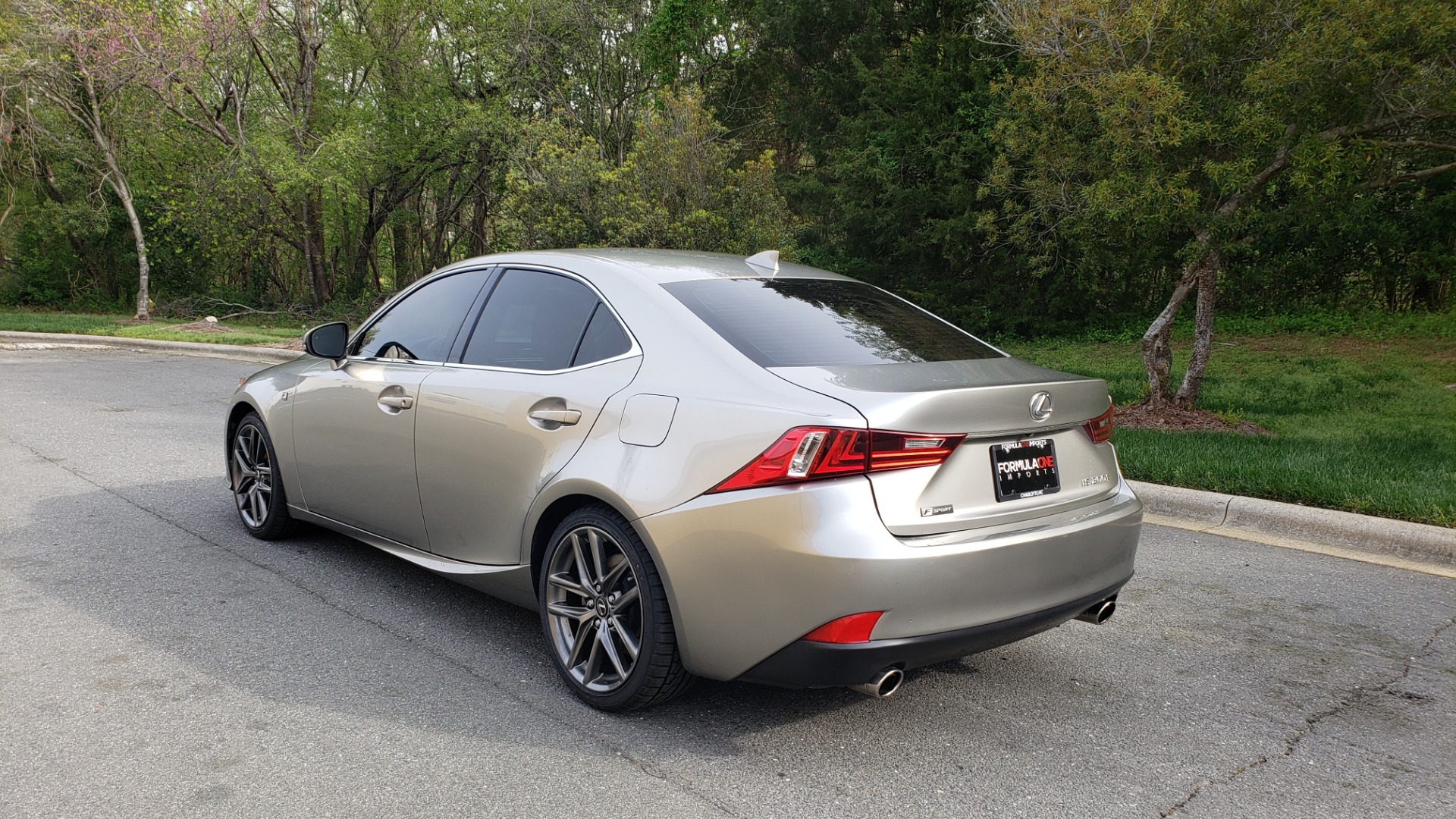 Used 2016 Lexus IS 200T F-SPORT / BSM / SUNROOF / VENTILATED SEATS / REARVIEW for sale Sold at Formula Imports in Charlotte NC 28227 3