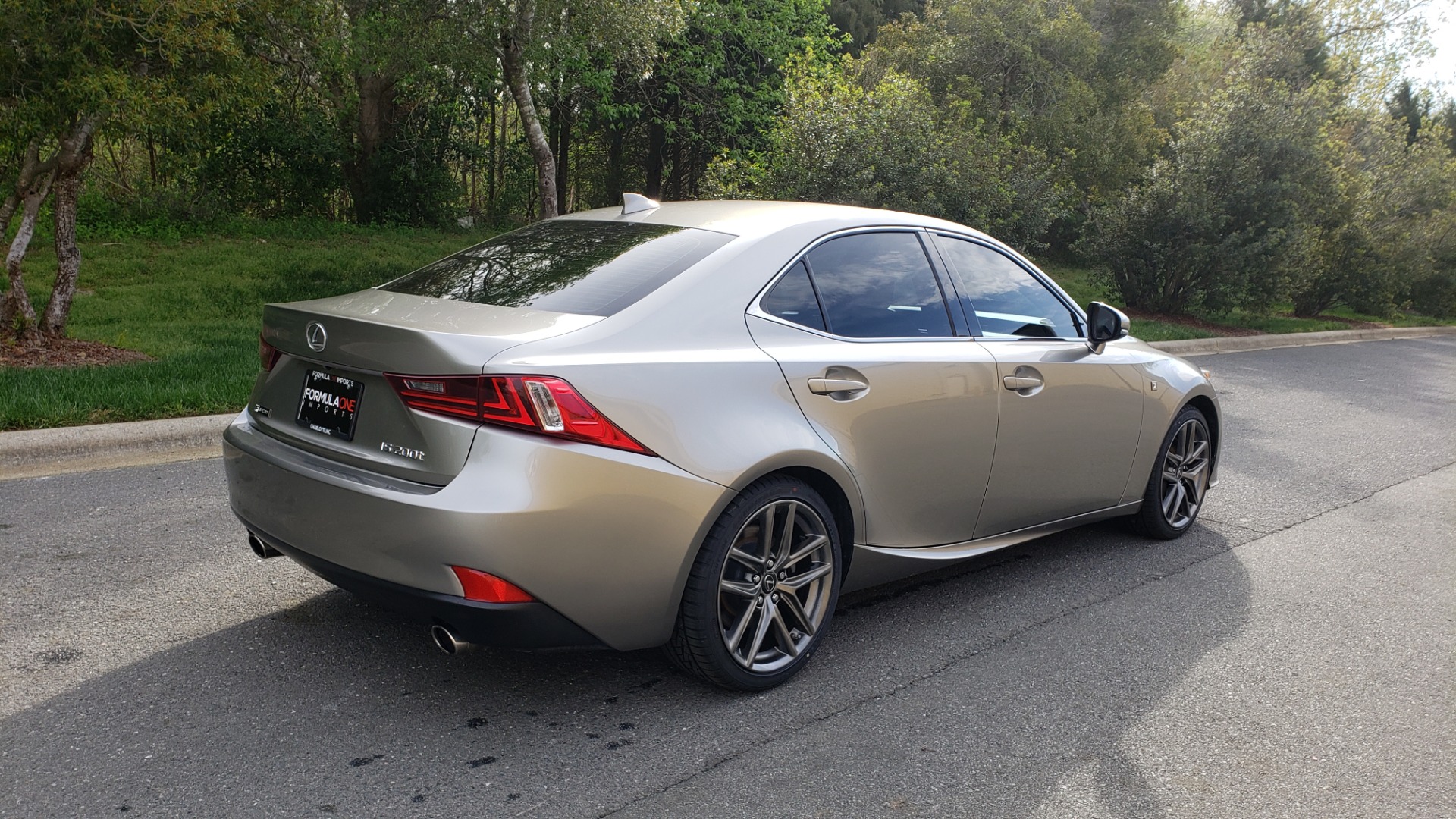 Used 2016 Lexus IS 200T F-SPORT / BSM / SUNROOF / VENTILATED SEATS / REARVIEW for sale Sold at Formula Imports in Charlotte NC 28227 6
