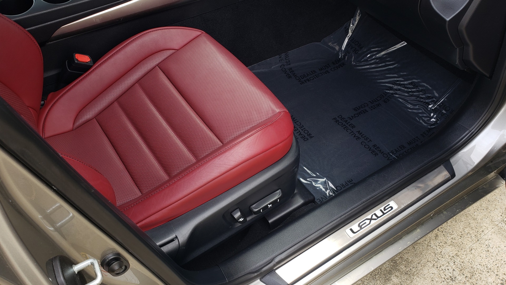 Used 2016 Lexus IS 200T F-SPORT / BSM / SUNROOF / VENTILATED SEATS / REARVIEW for sale Sold at Formula Imports in Charlotte NC 28227 62