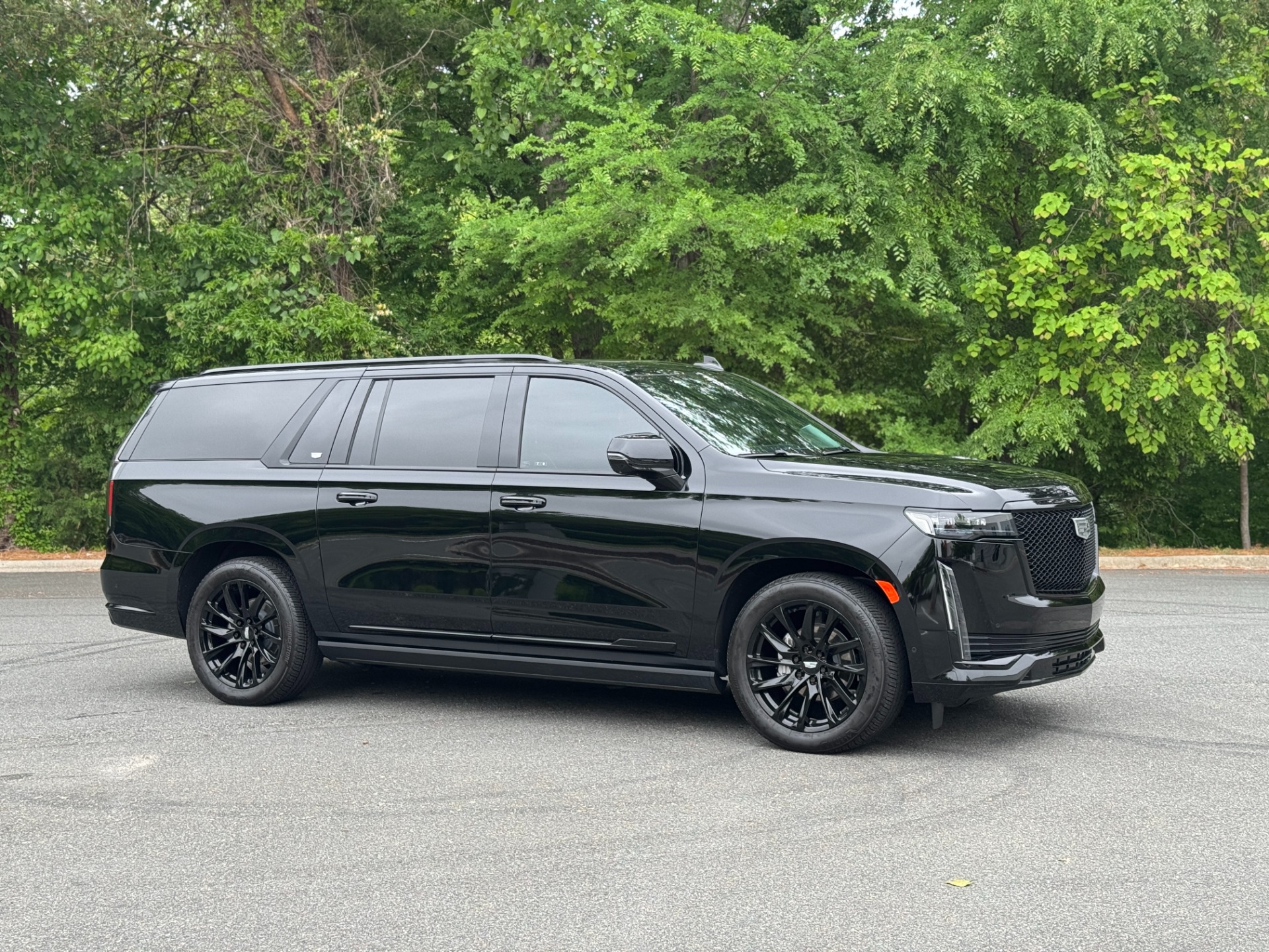 2024 Cadillac Escalade ESV Sport Platinum photo 15