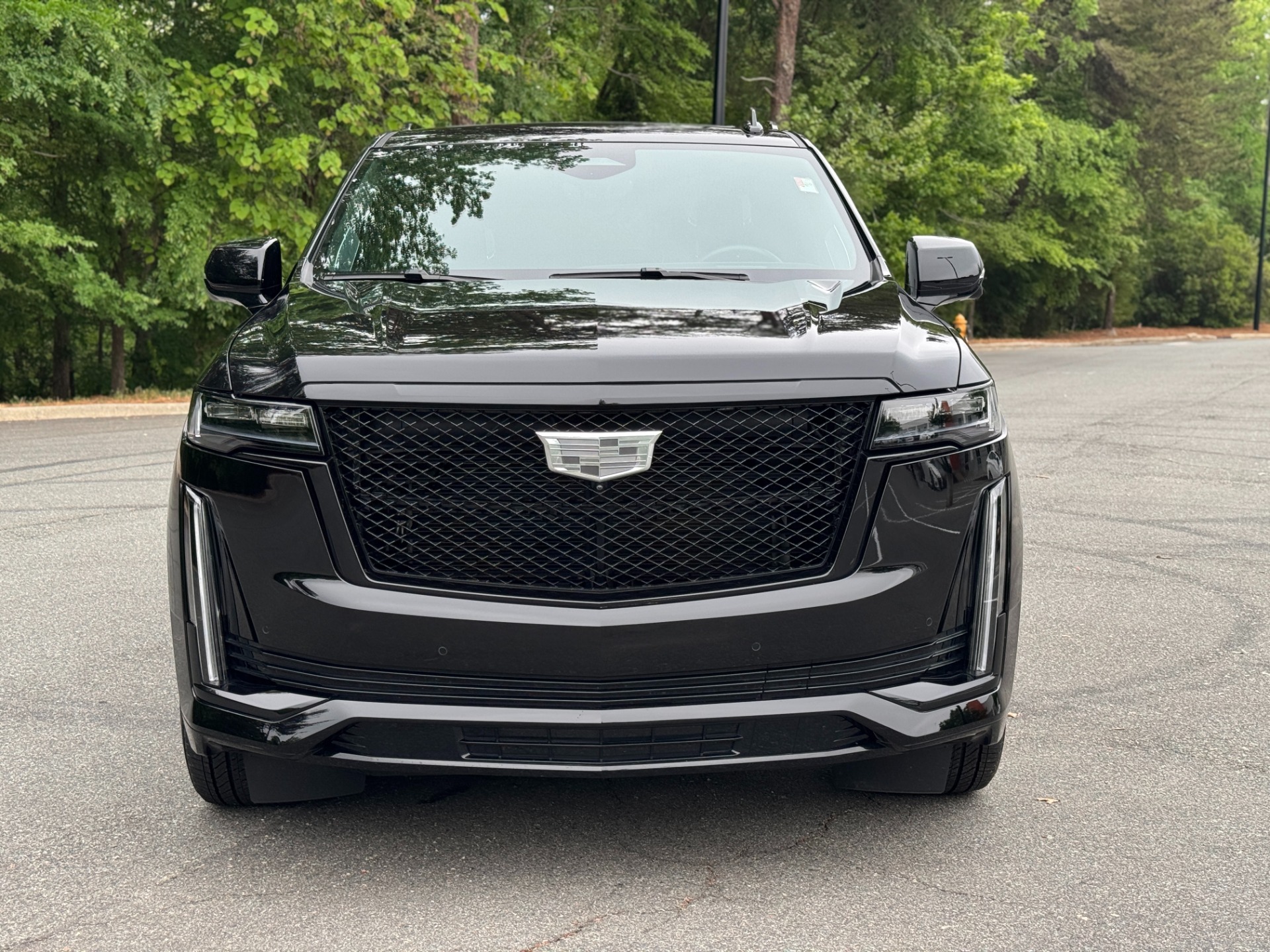 2024 Cadillac Escalade ESV Sport Platinum photo 2