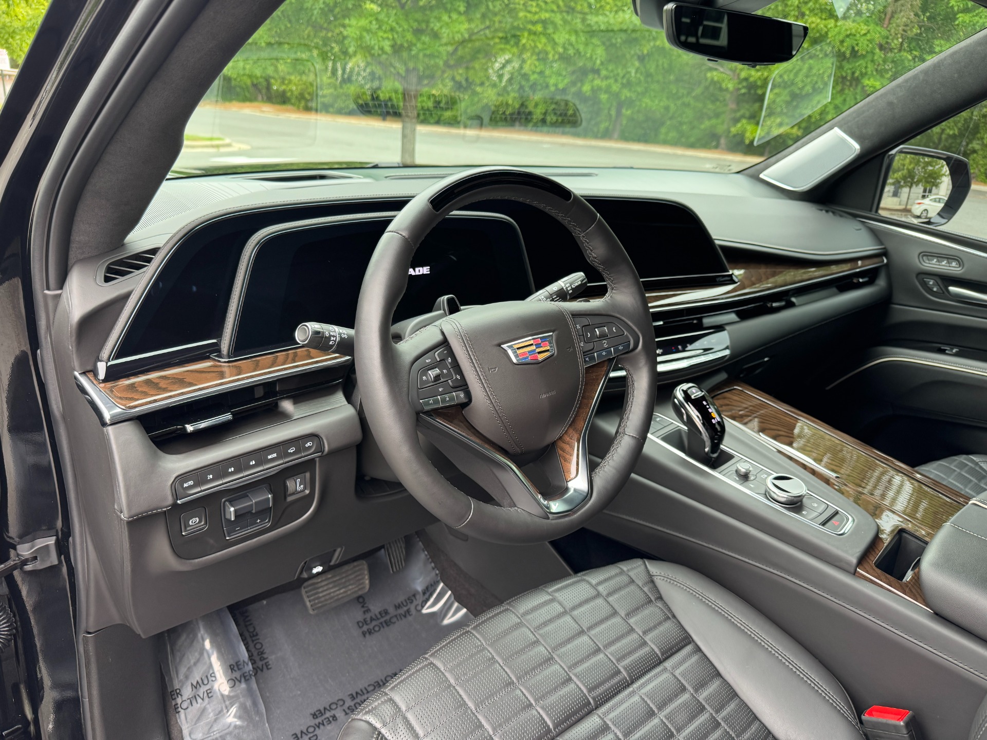 2024 Cadillac Escalade ESV Sport Platinum photo 27