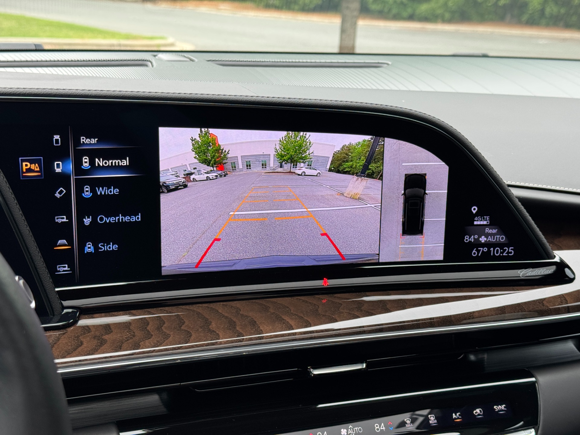 2024 Cadillac Escalade ESV Sport Platinum photo 35
