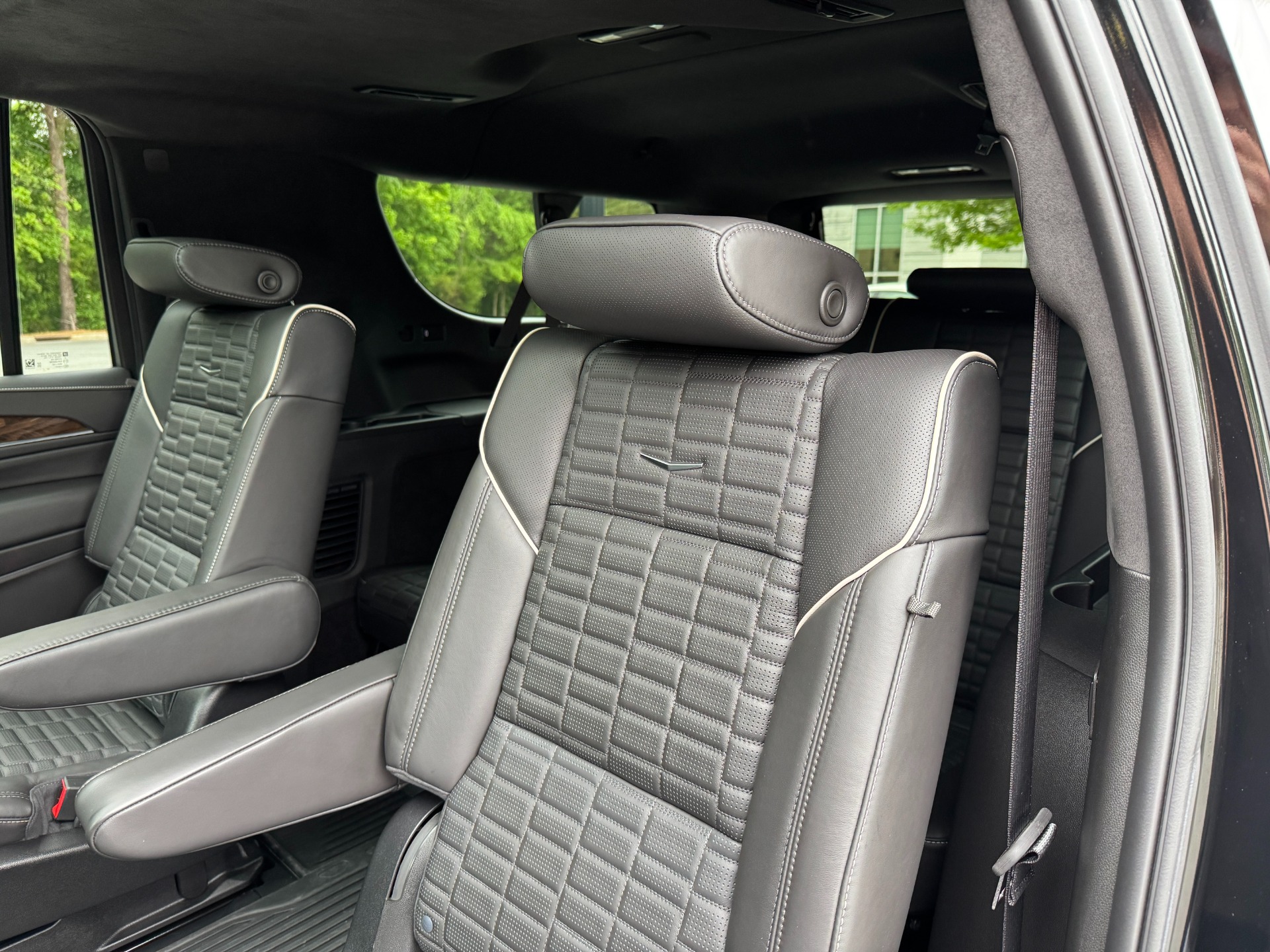 2024 Cadillac Escalade ESV Sport Platinum photo 47