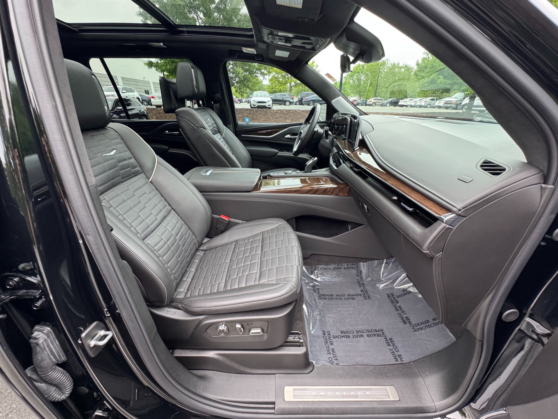 2024 Cadillac Escalade ESV Sport Platinum photo 53