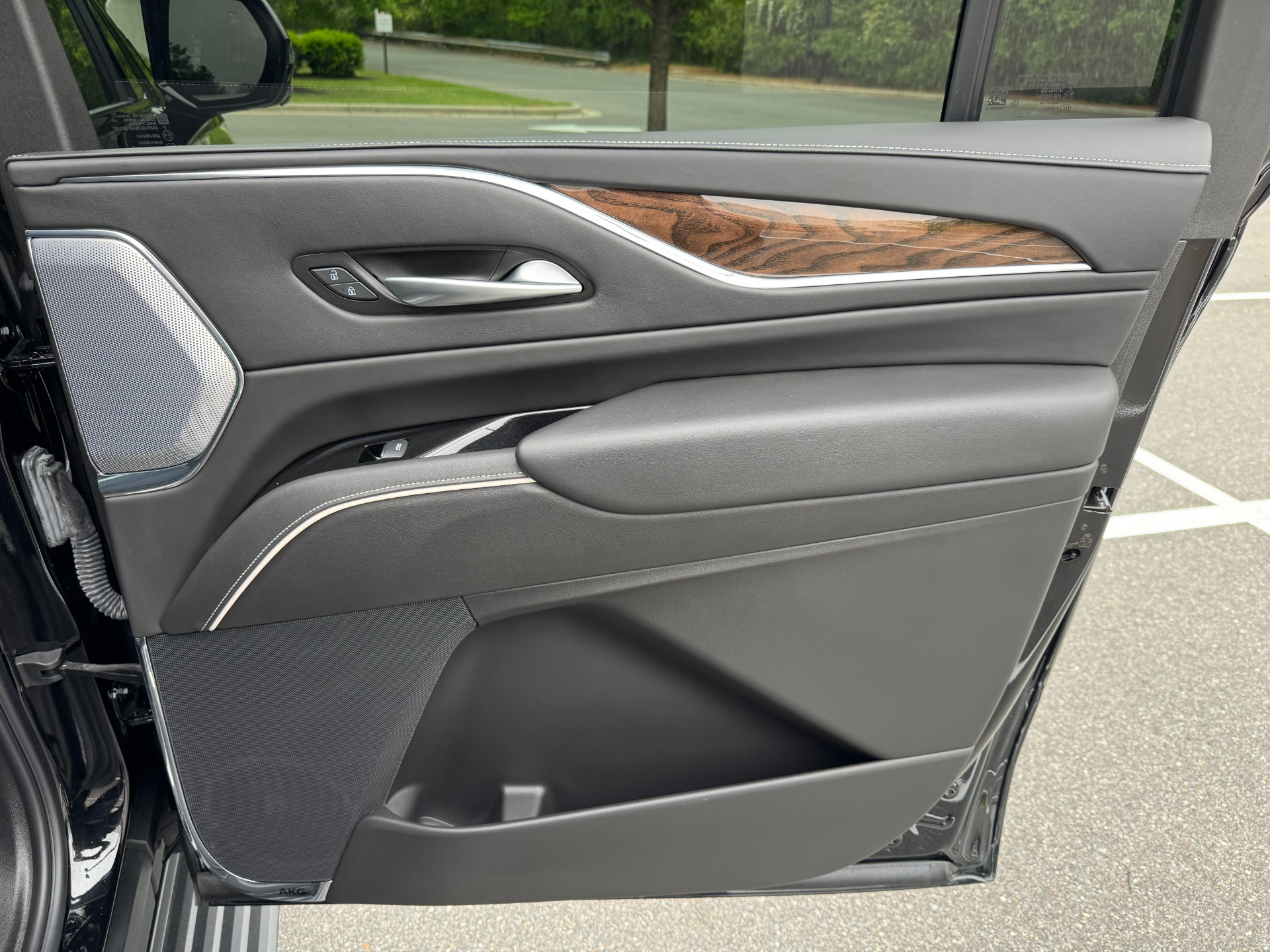 2024 Cadillac Escalade ESV Sport Platinum photo 58