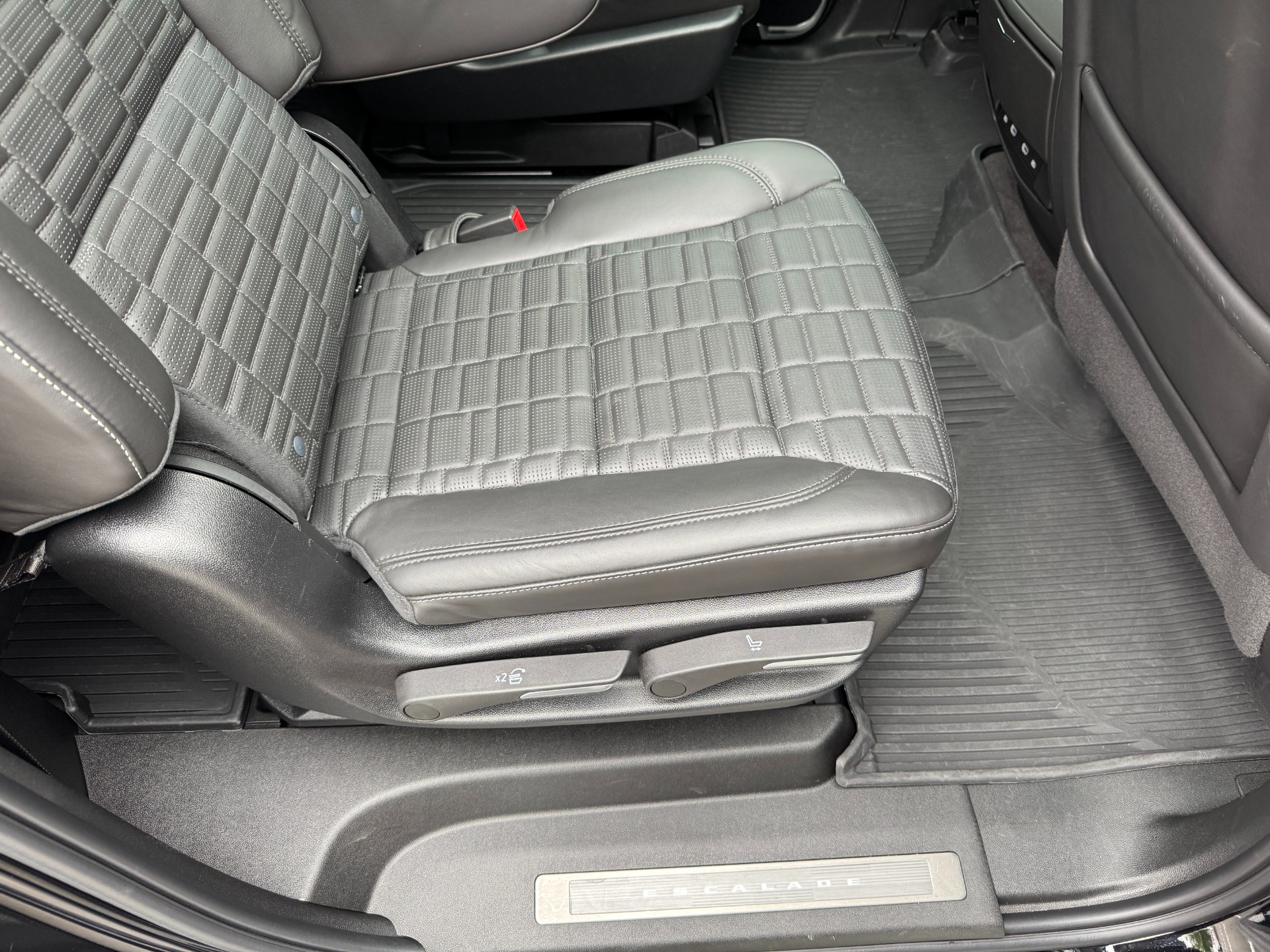2024 Cadillac Escalade ESV Sport Platinum photo 62