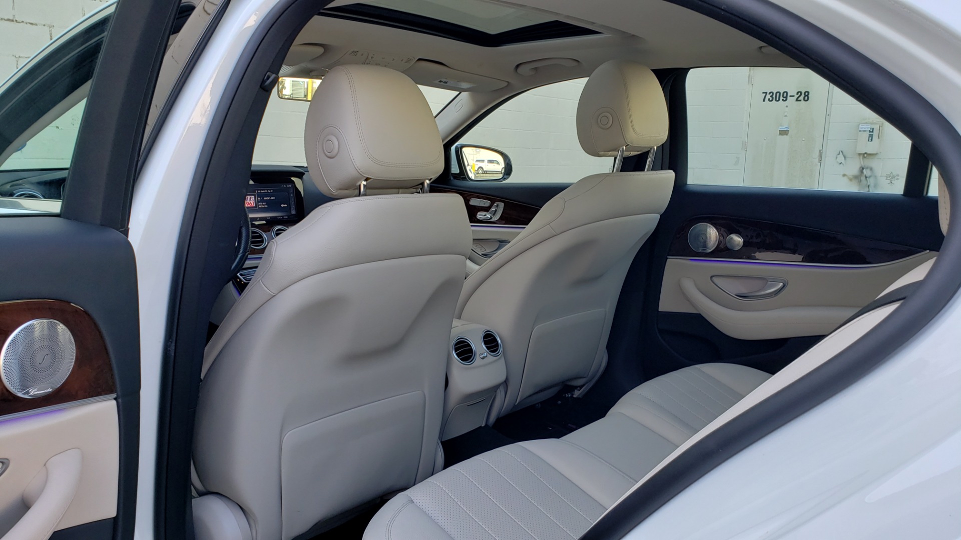 Used 2017 Mercedes-Benz E-Class E 300 PREMIUM / RWD / NAV / SNF / PARKING PILOT / REARVIEW / BURMESTER for sale Sold at Formula Imports in Charlotte NC 28227 54