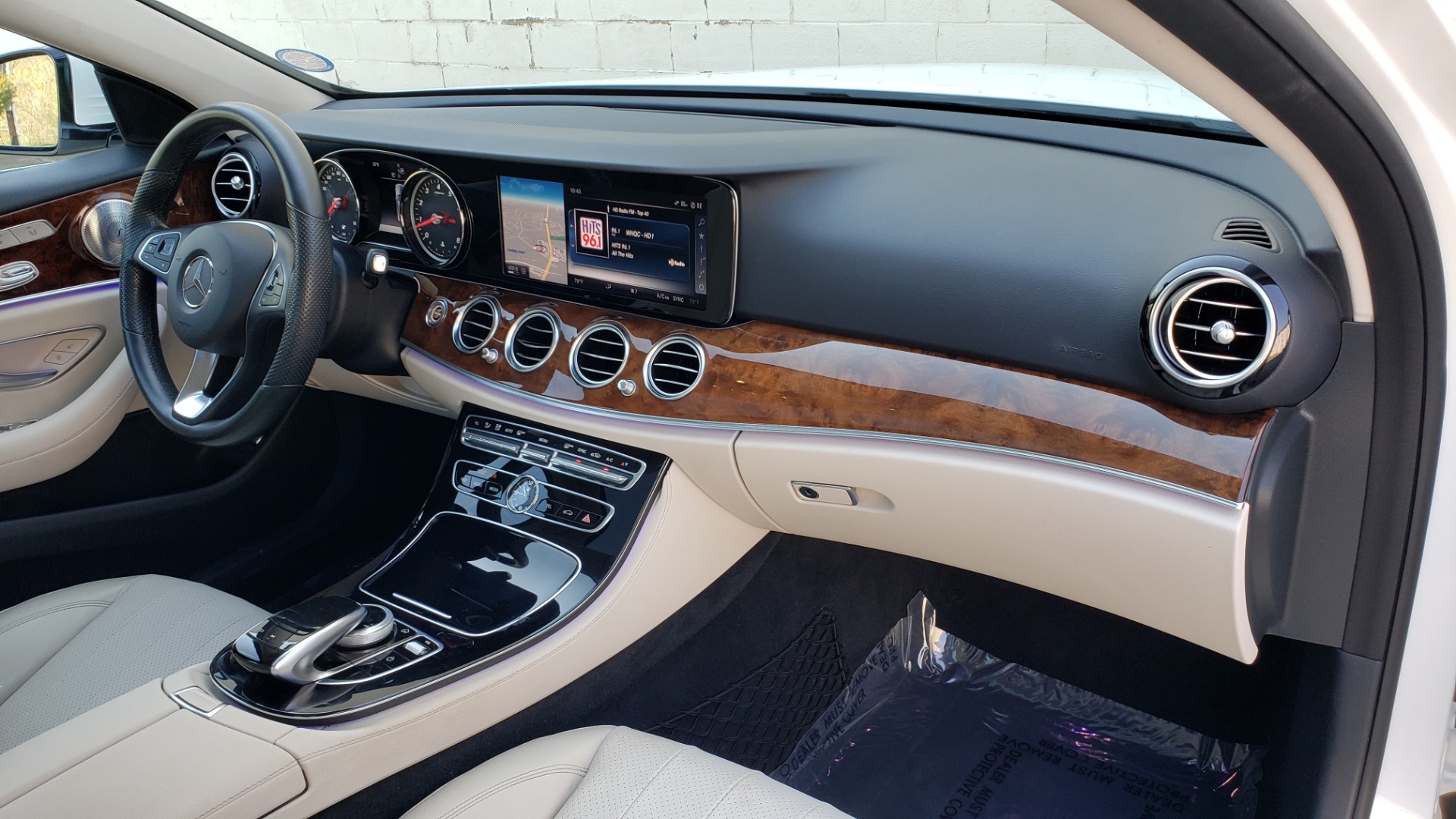 Used 2017 Mercedes-Benz E-Class E 300 PREMIUM / RWD / NAV / SNF / PARKING PILOT / REARVIEW / BURMESTER for sale Sold at Formula Imports in Charlotte NC 28227 60