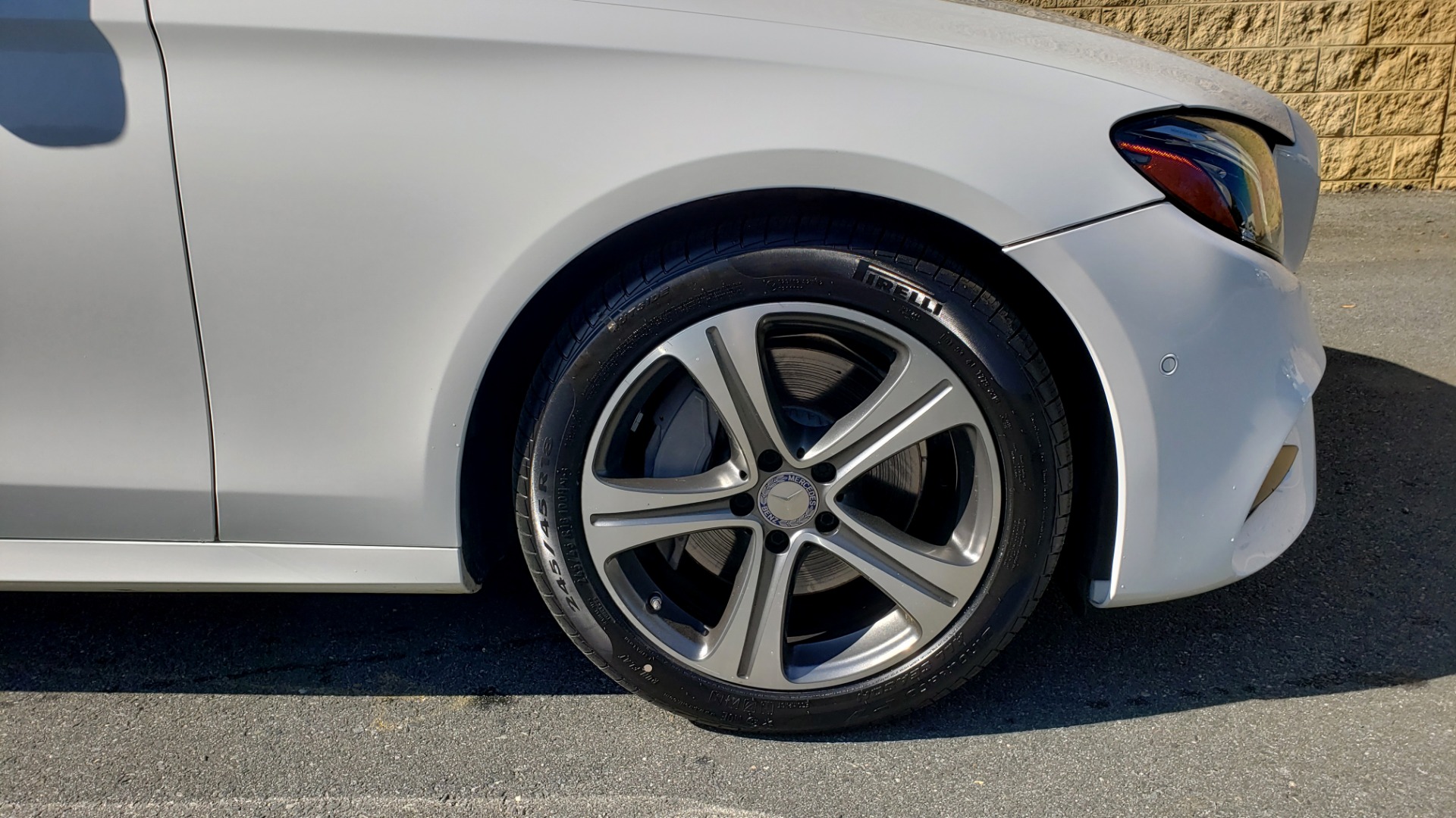 Used 2017 Mercedes-Benz E-Class E 300 PREMIUM / RWD / NAV / SNF / PARKING PILOT / REARVIEW / BURMESTER for sale Sold at Formula Imports in Charlotte NC 28227 73