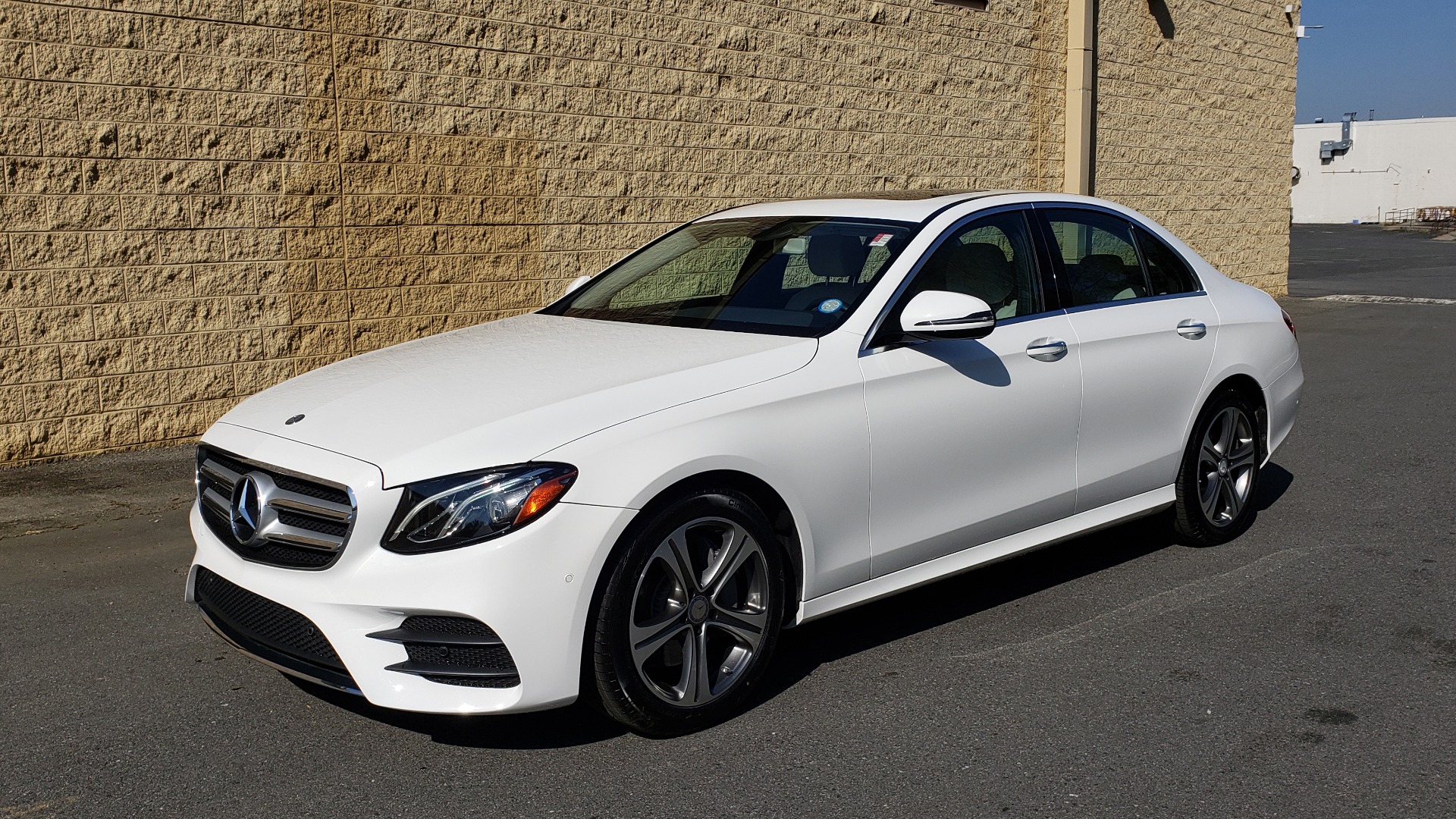 Used 2017 Mercedes-Benz E-Class E 300 PREMIUM / RWD / NAV / SNF / PARKING PILOT / REARVIEW / BURMESTER for sale Sold at Formula Imports in Charlotte NC 28227 1