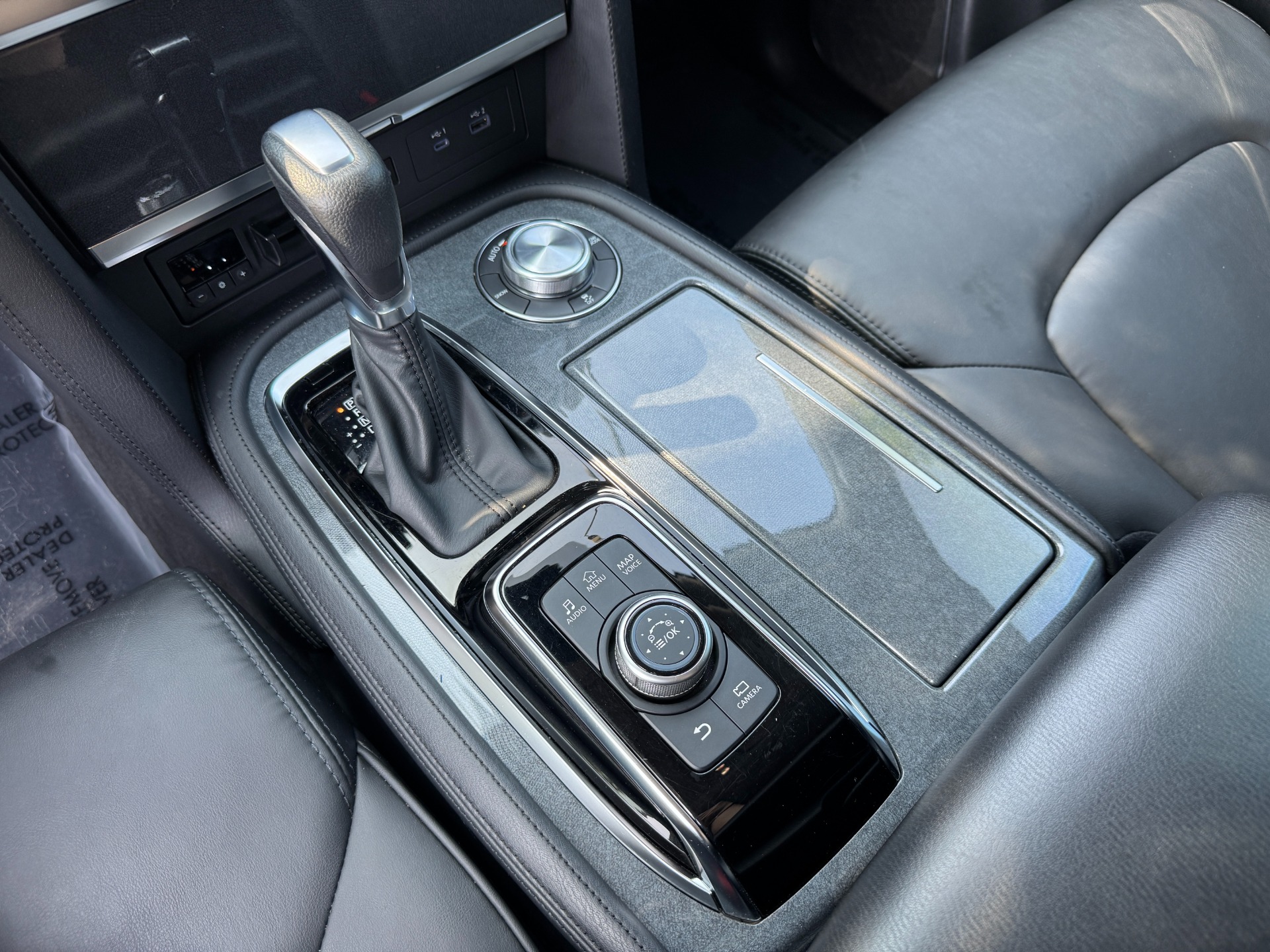 Used 2021 Nissan Armada SV APPEARANCE PKG / CARGO PKG / 20IN WHEELS for sale $32,700 at Formula Imports in Charlotte NC 28227 36