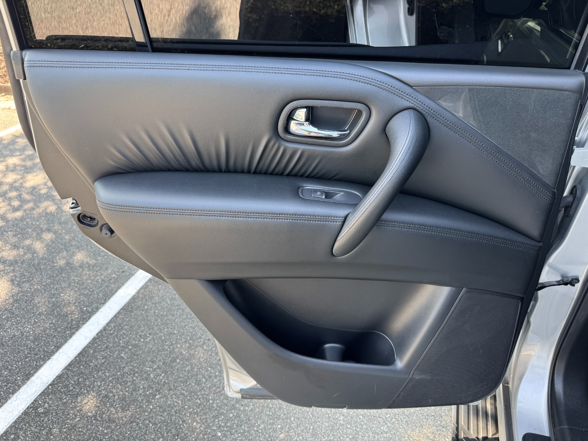 Used 2021 Nissan Armada SV APPEARANCE PKG / CARGO PKG / 20IN WHEELS for sale $32,700 at Formula Imports in Charlotte NC 28227 41