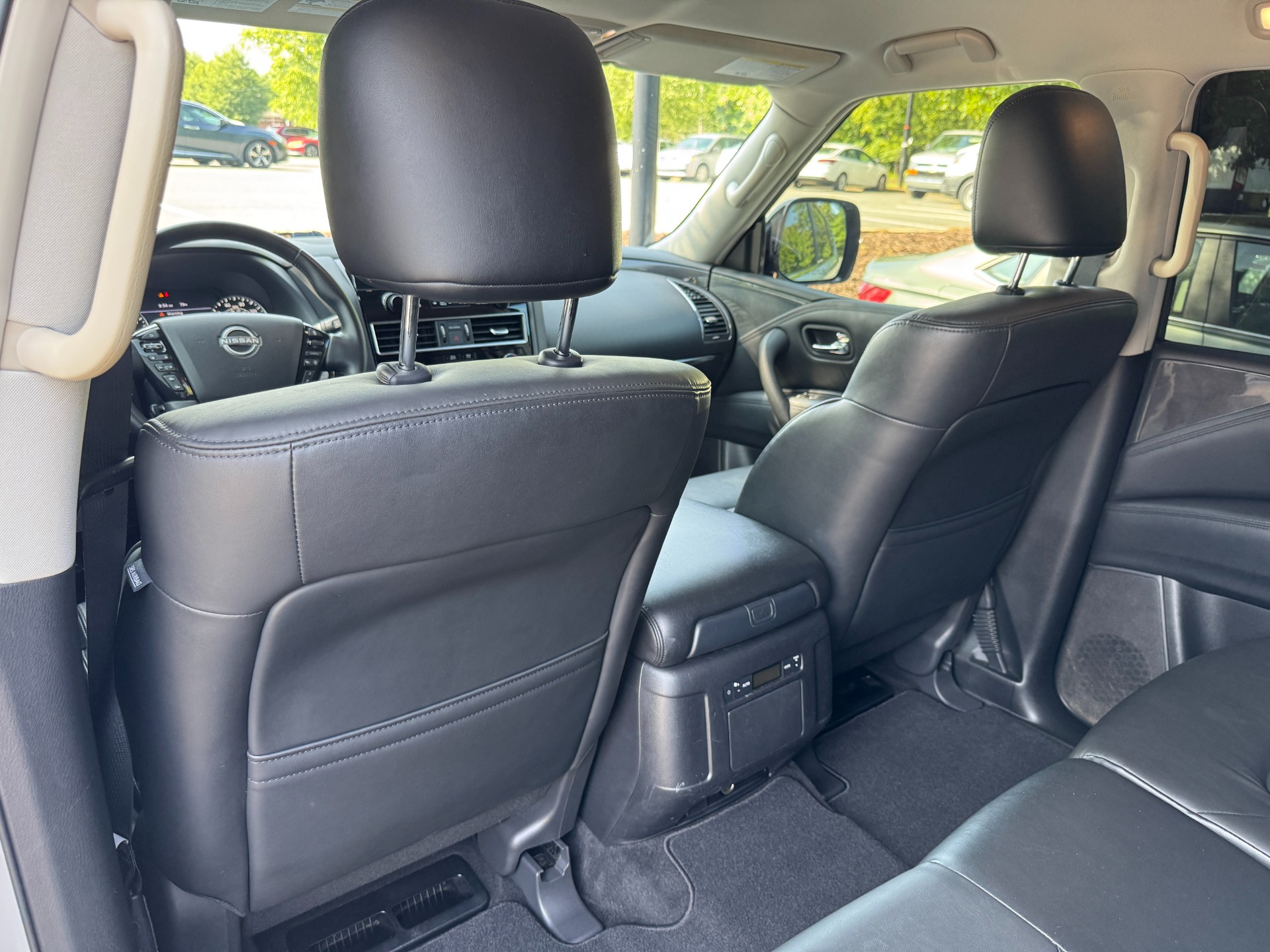 Used 2021 Nissan Armada SV APPEARANCE PKG / CARGO PKG / 20IN WHEELS for sale $32,700 at Formula Imports in Charlotte NC 28227 46