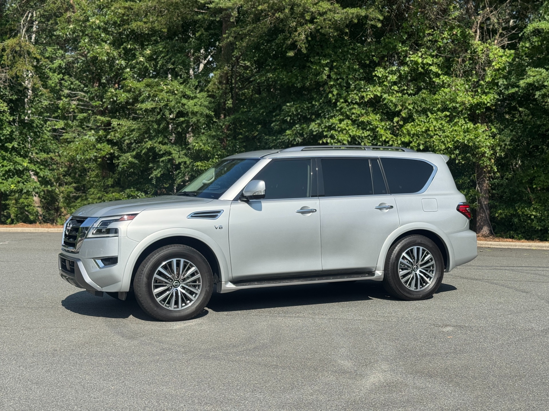 Used 2021 Nissan Armada SV APPEARANCE PKG / CARGO PKG / 20IN WHEELS for sale $32,700 at Formula Imports in Charlotte NC 28227 5