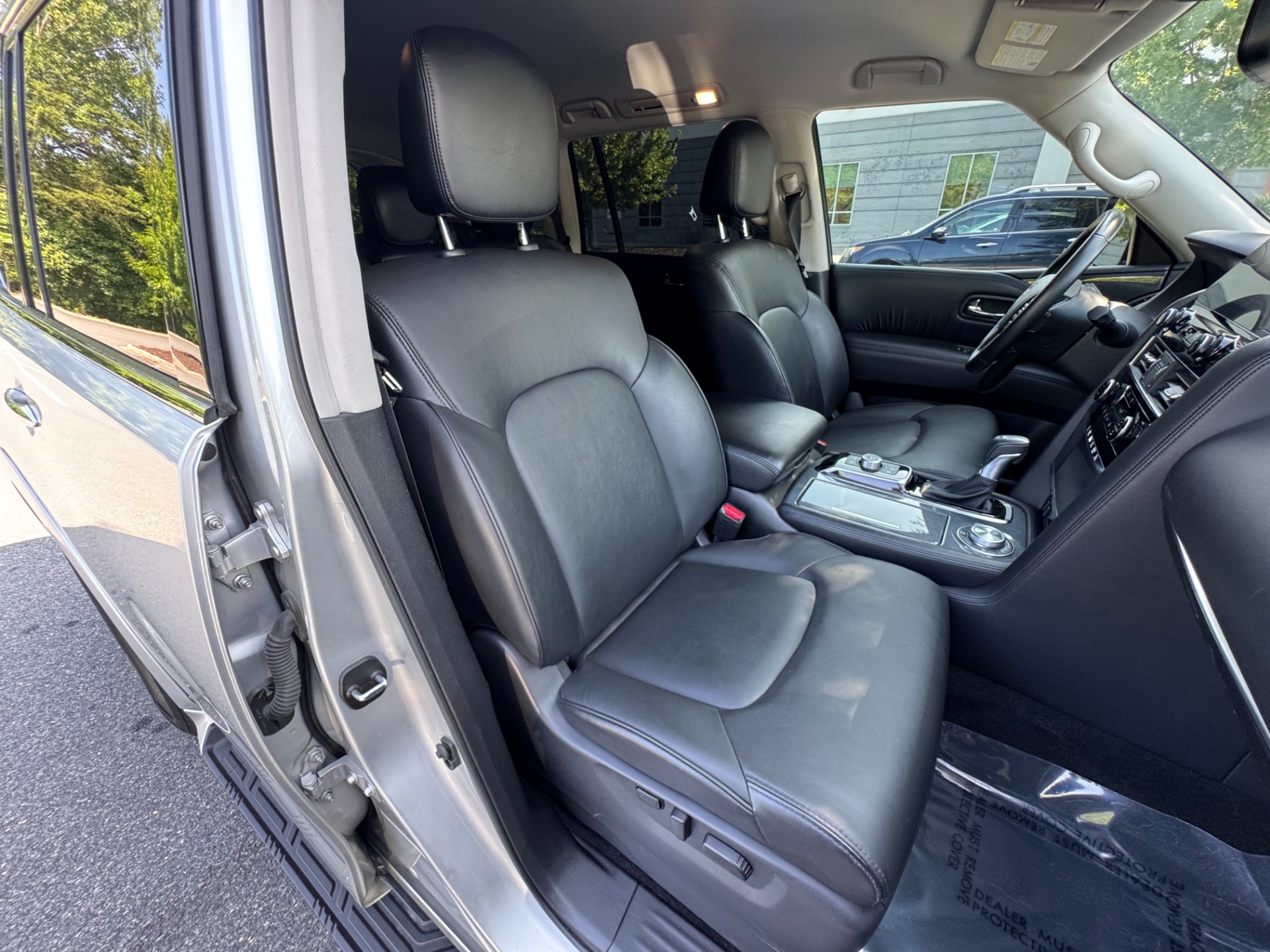 Used 2021 Nissan Armada SV APPEARANCE PKG / CARGO PKG / 20IN WHEELS for sale $32,700 at Formula Imports in Charlotte NC 28227 51