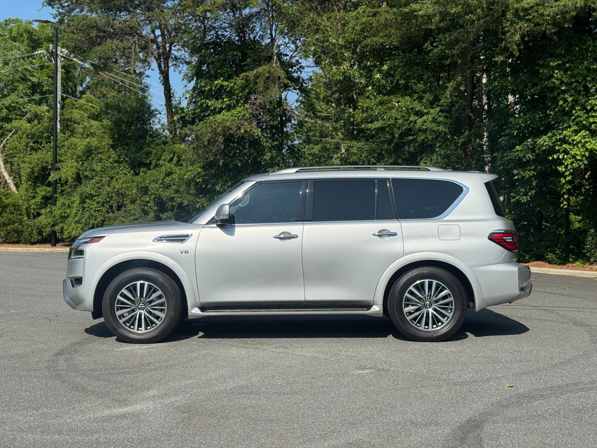 Used 2021 Nissan Armada SV APPEARANCE PKG / CARGO PKG / 20IN WHEELS for sale $32,700 at Formula Imports in Charlotte NC 28227 6