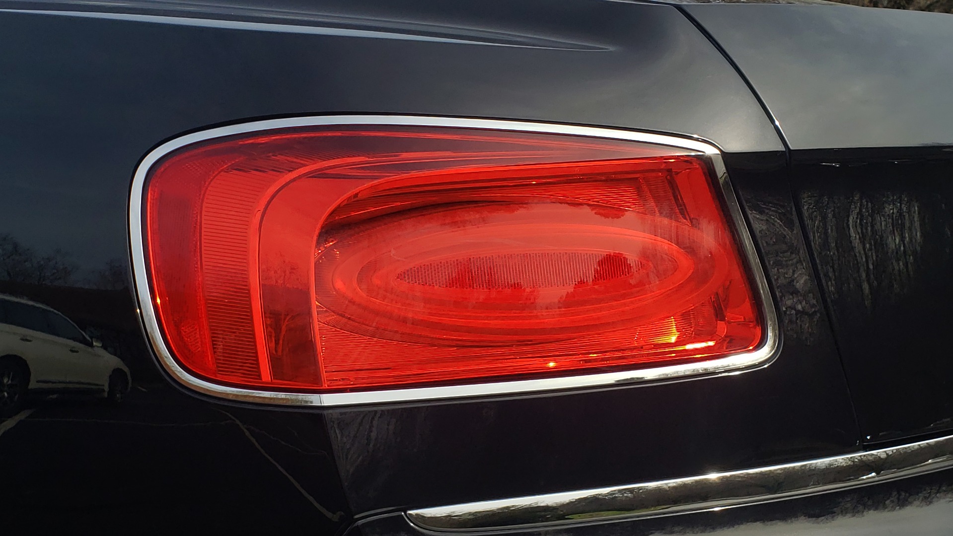 Used 2014 Bentley Flying Spur W12 / 8-SPD / AWD / NAV / MULLINER DRIVING SPEC for sale Sold at Formula Imports in Charlotte NC 28227 24