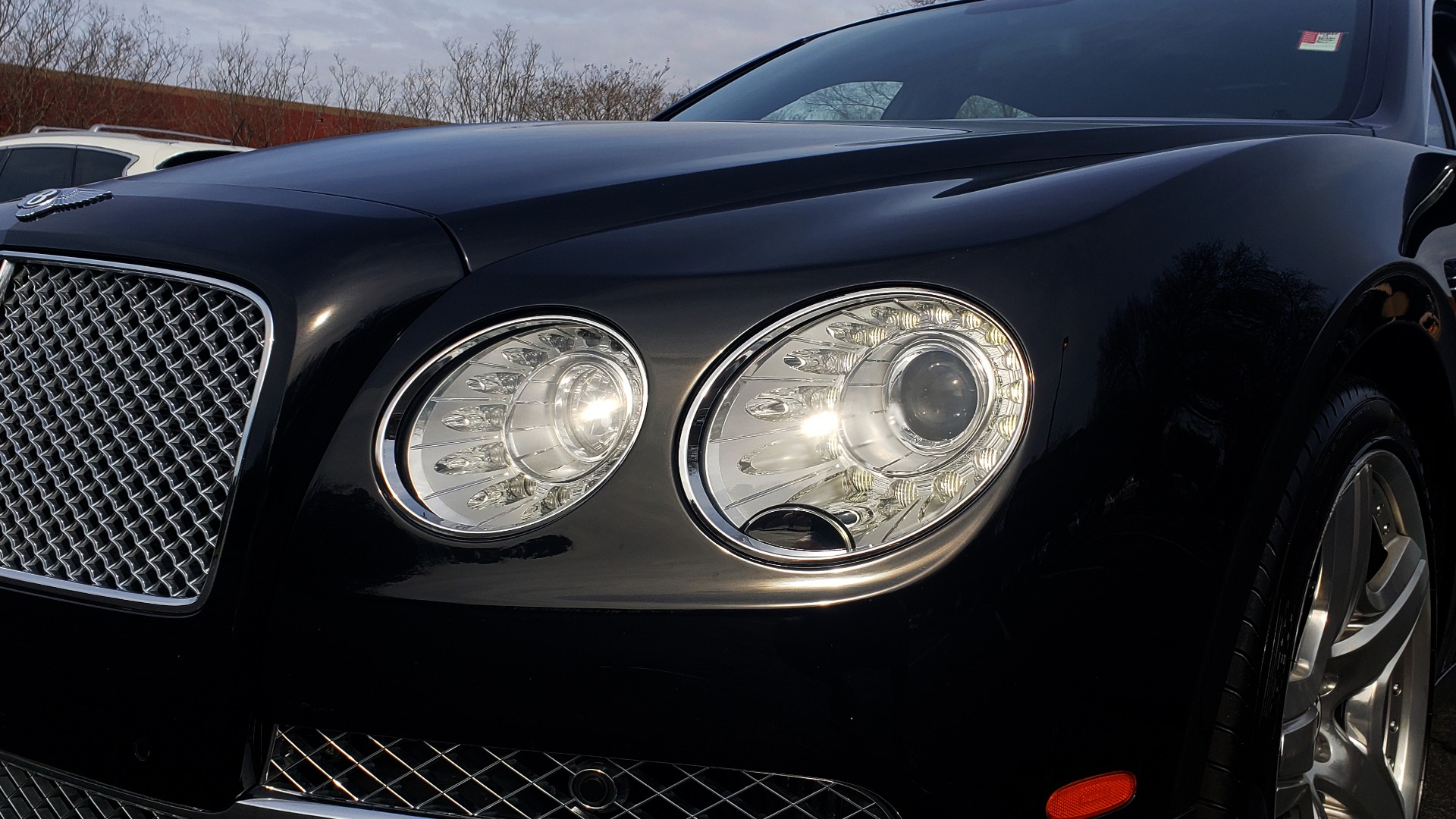 Used 2014 Bentley Flying Spur W12 / 8-SPD / AWD / NAV / MULLINER DRIVING SPEC for sale Sold at Formula Imports in Charlotte NC 28227 29
