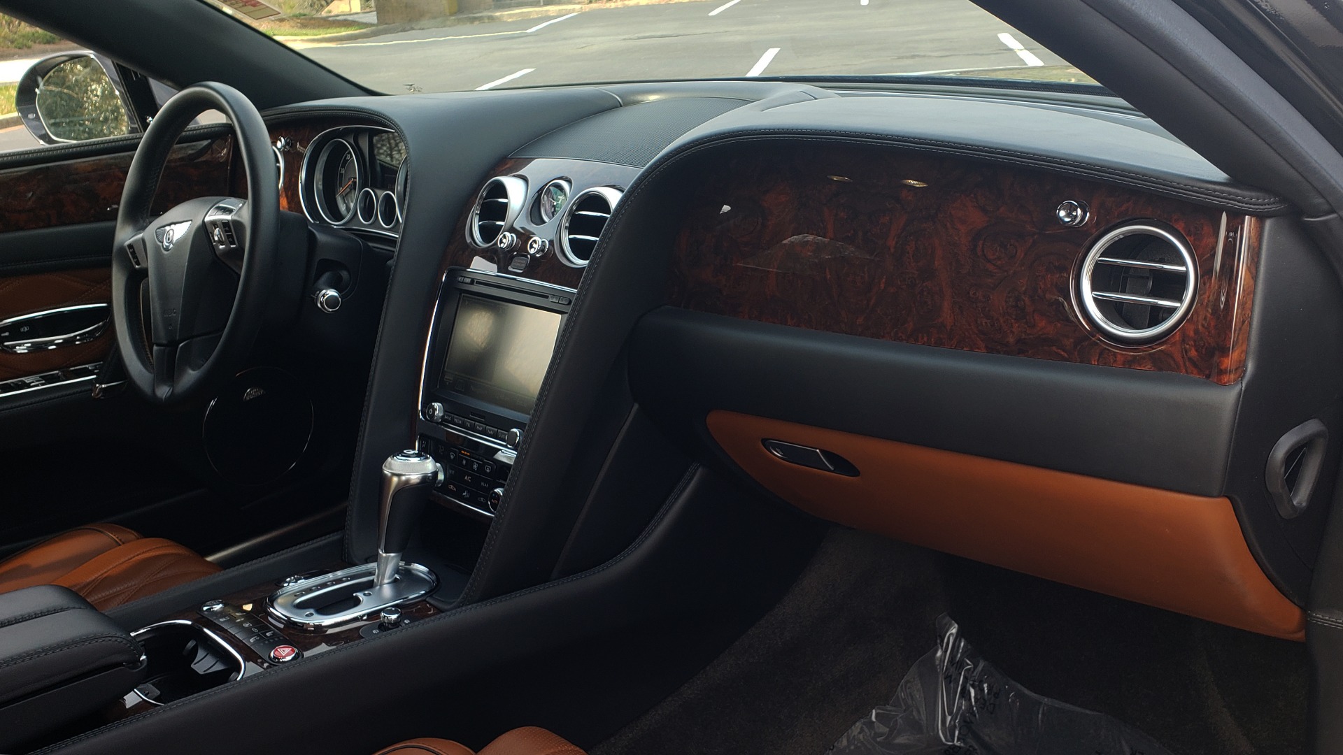 Used 2014 Bentley Flying Spur W12 / 8-SPD / AWD / NAV / MULLINER DRIVING SPEC for sale Sold at Formula Imports in Charlotte NC 28227 74