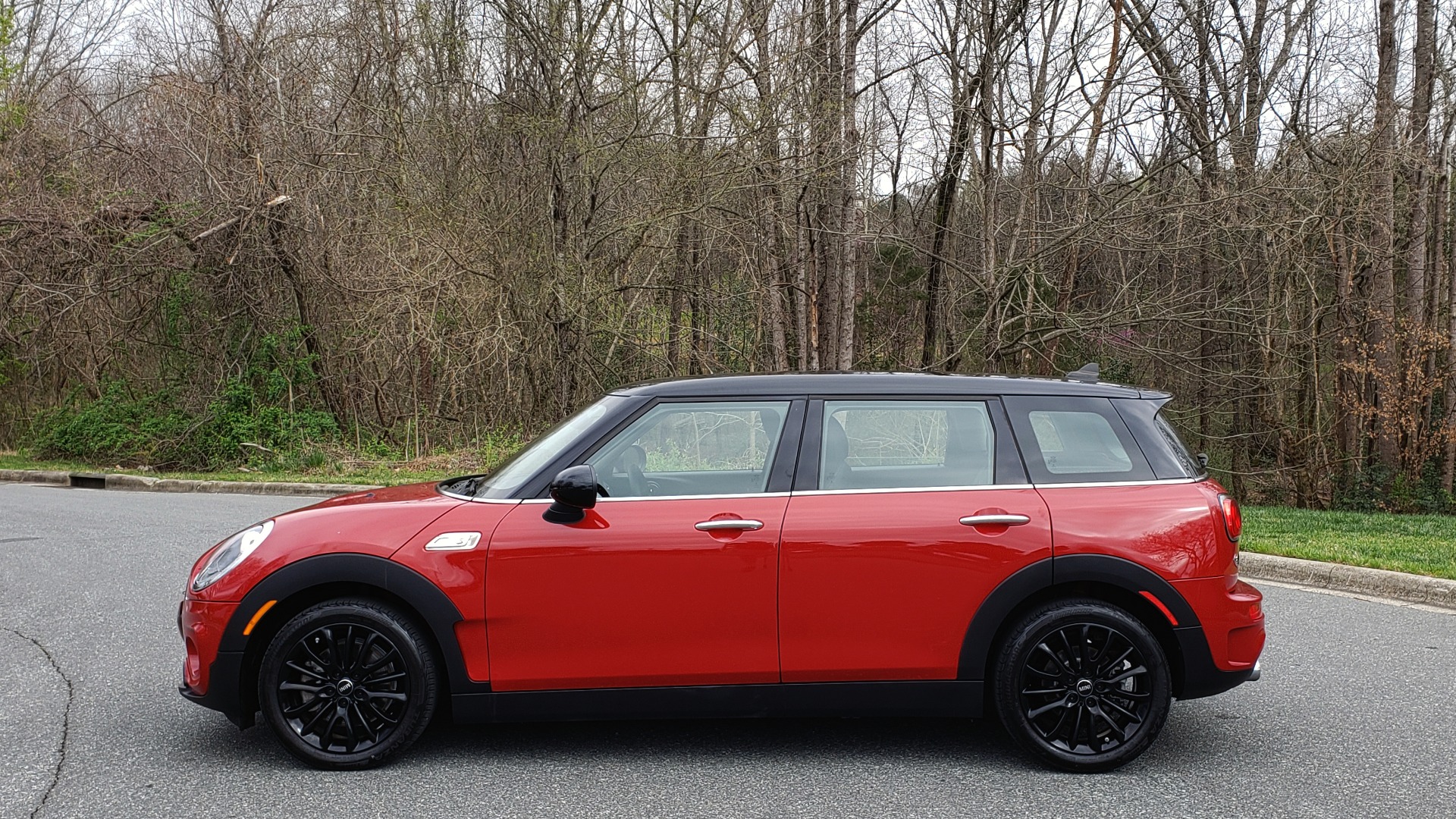 Used 2018 MINI CLUBMAN COOPER S / FWD / AUTO / TURBO 4-CYL / REARVIEW for sale Sold at Formula Imports in Charlotte NC 28227 3