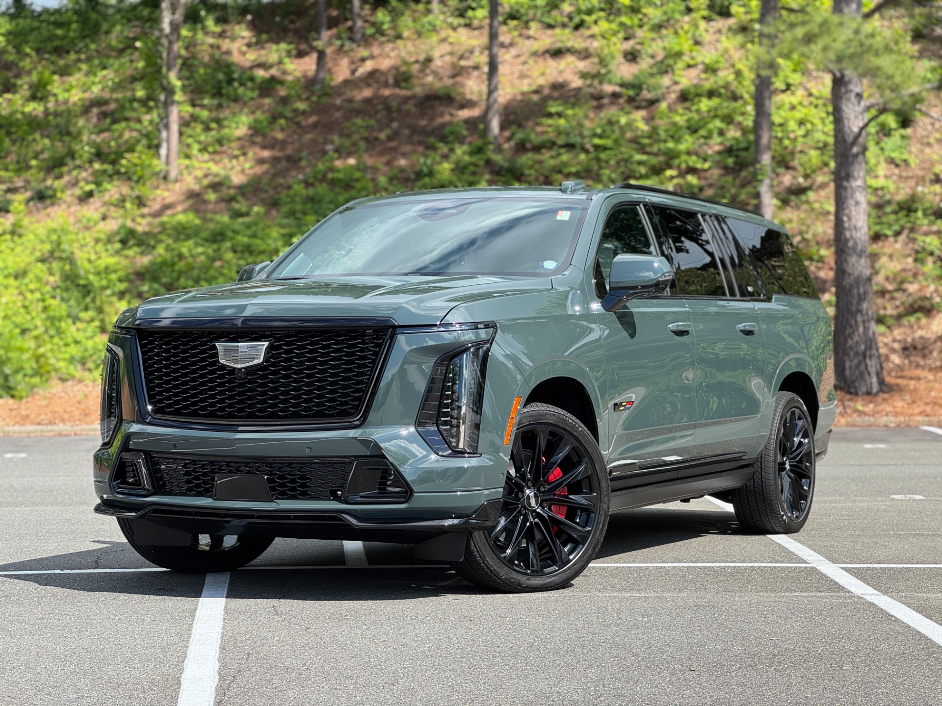 Used 2025 Cadillac Escalade ESV AWD V-Series AEGEAN STONE / ONYX PACKAGE for sale Sold at Formula Imports in Charlotte NC 28227 1